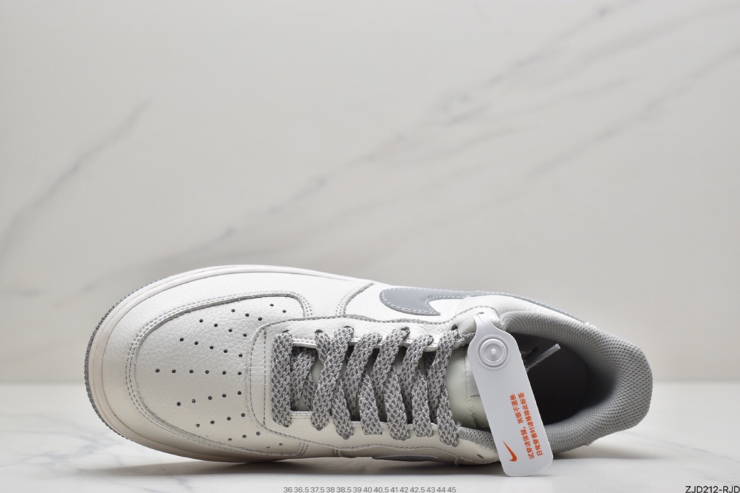 240 耐克Nike Air Force 1’ 07 空军版型CH1808-006