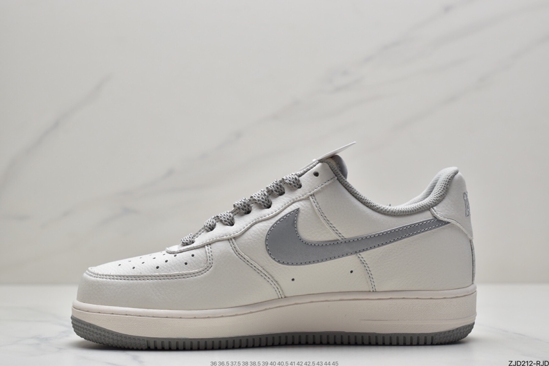 240 耐克Nike Air Force 1’ 07 空军版型CH1808-006