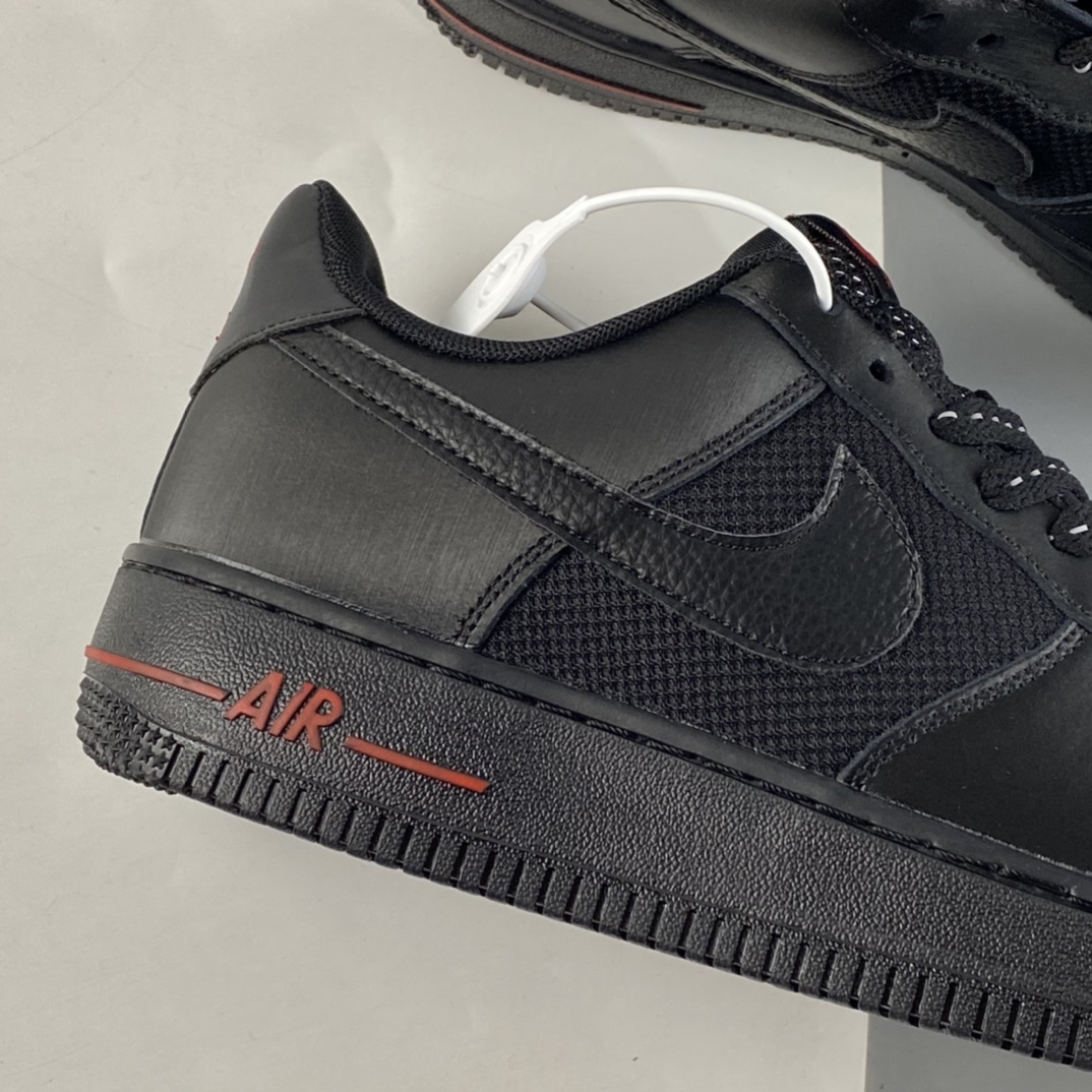 P200 NIKE Air Force 1’07 Low 空军一号低帮休闲板鞋 DO6389-001