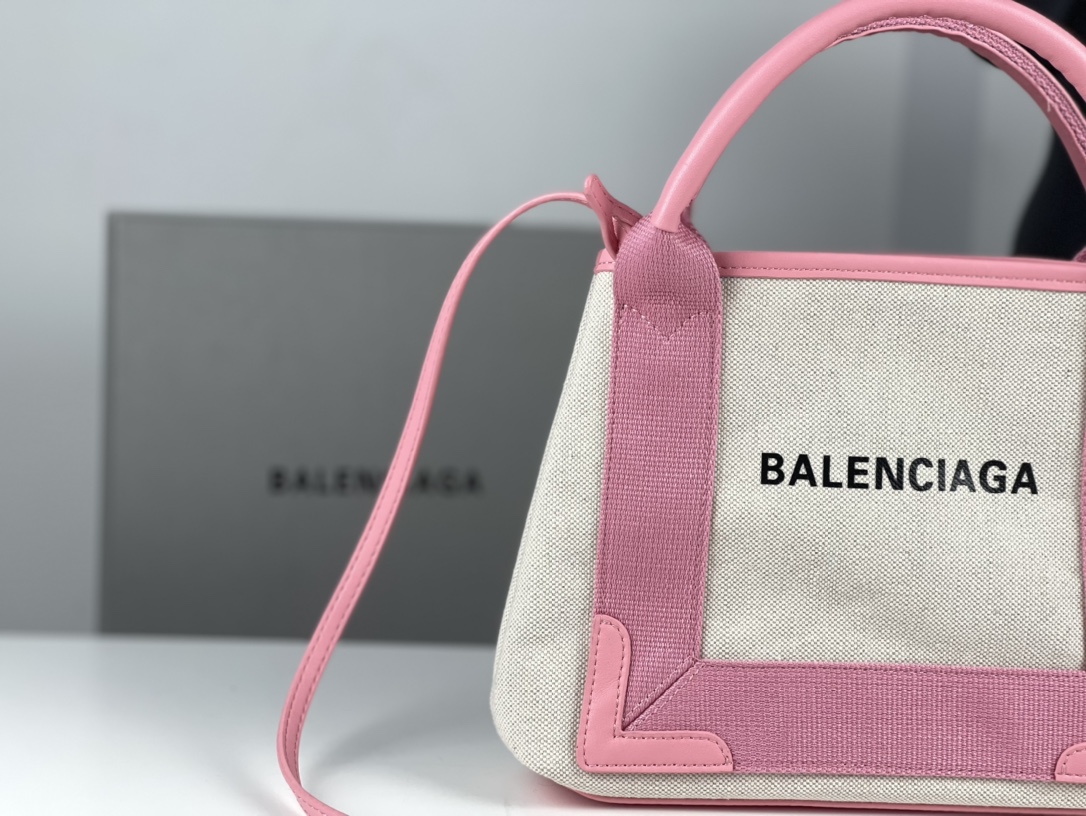 Balenciaga 帆布包