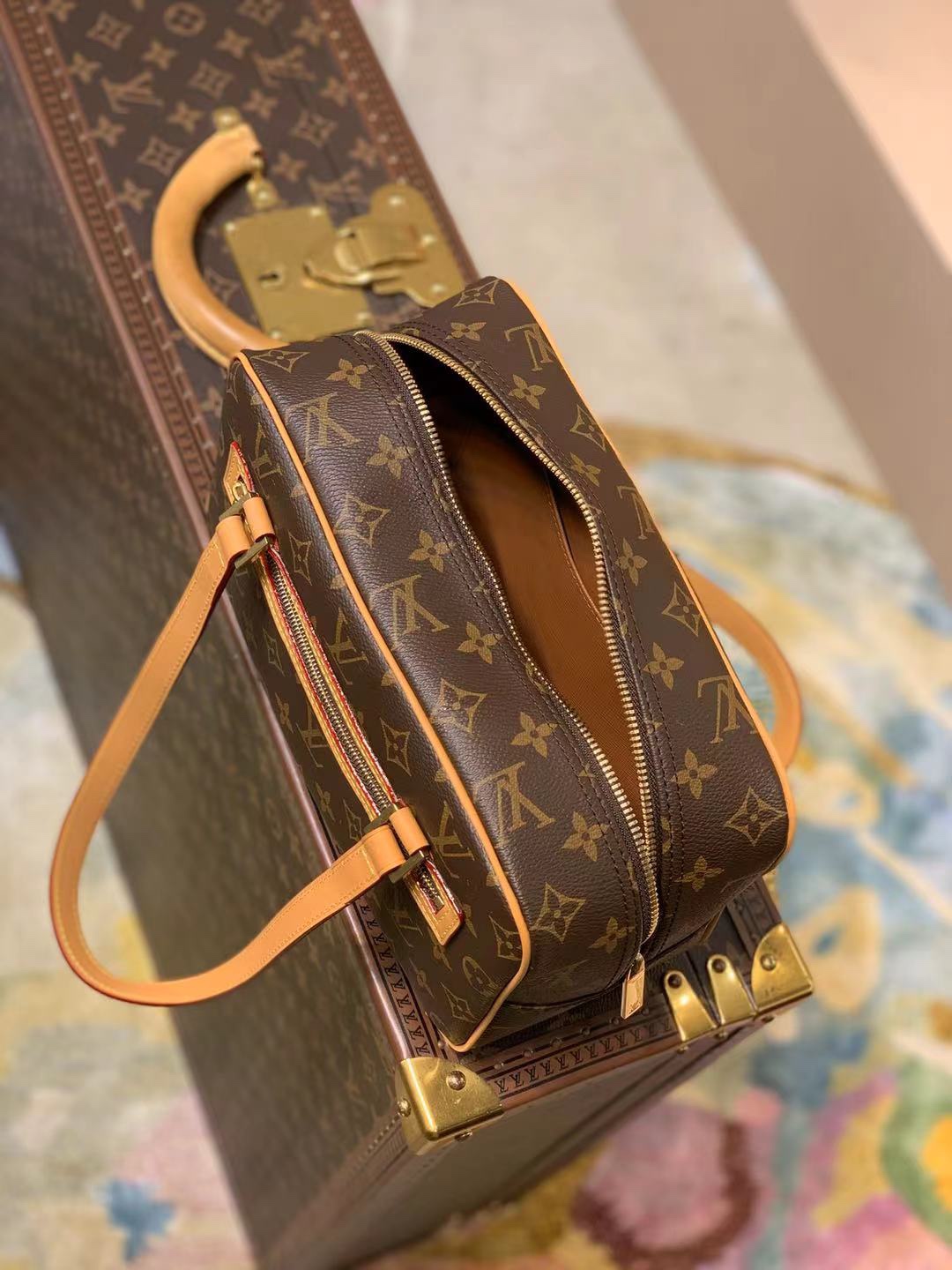 Louis Vuitton LV 老花中古盒子包小挎包腋下包 M51182