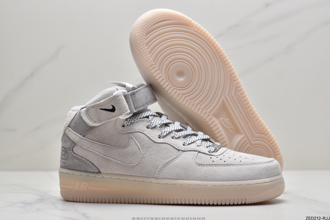 260 空军卫冕冠军联名款 Nike Air Force1 Mid x Reigning Champ 空军一号中帮运动休闲板鞋 807618-200