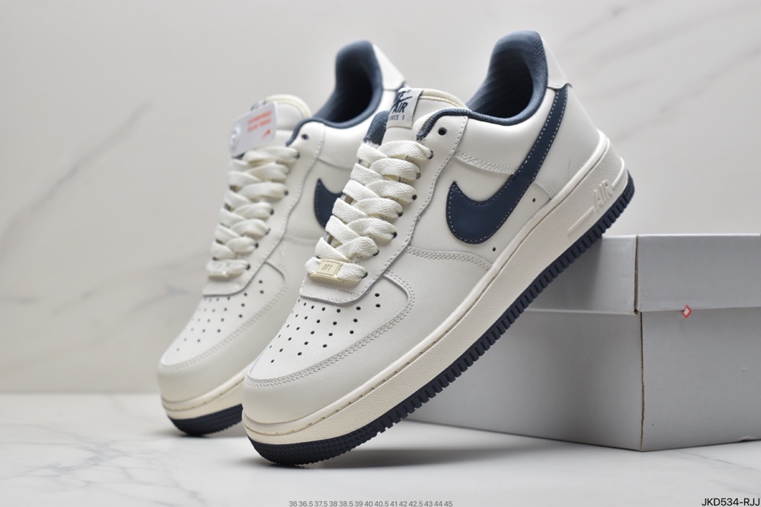 160 耐克 Nike Air Force 1 ‘07  空军 一号低帮百搭休闲运动板鞋CT7875-994