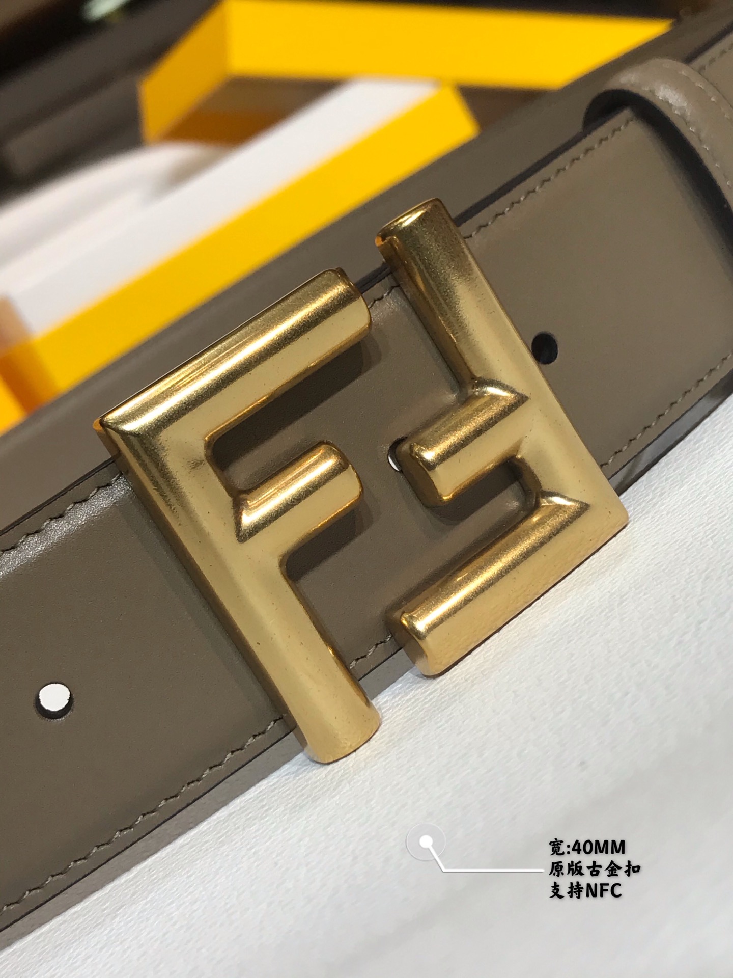Fendi 五金做工精细 线条流畅 表面光滑 𝐙𝐏电镀工艺 香港通关【𝐇𝐀𝐀𝐒】 进口皮料