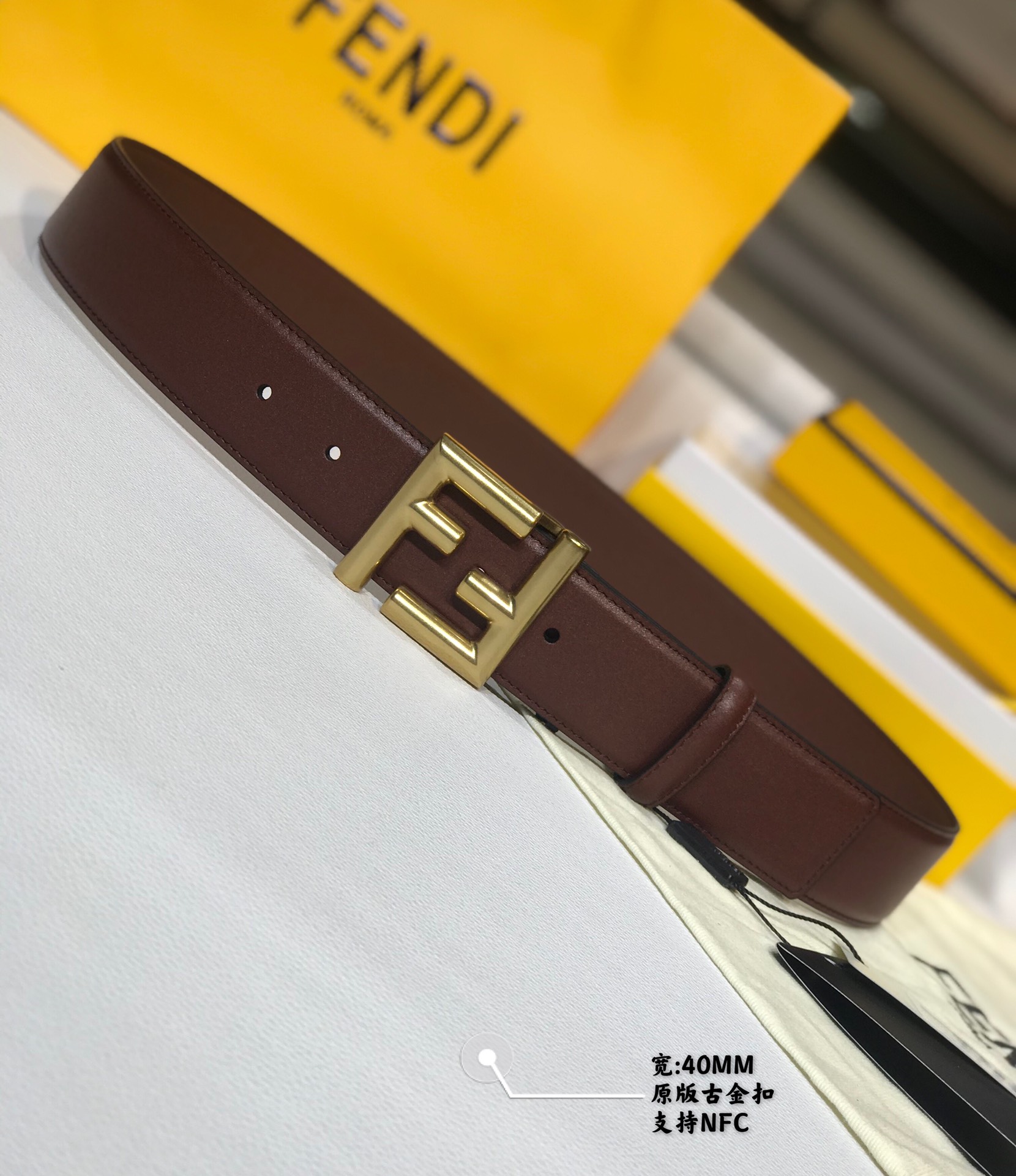 Fendi 五金做工精细 线条流畅 表面光滑 𝐙𝐏电镀工艺 香港通关【𝐇𝐀𝐀𝐒】 进口皮料