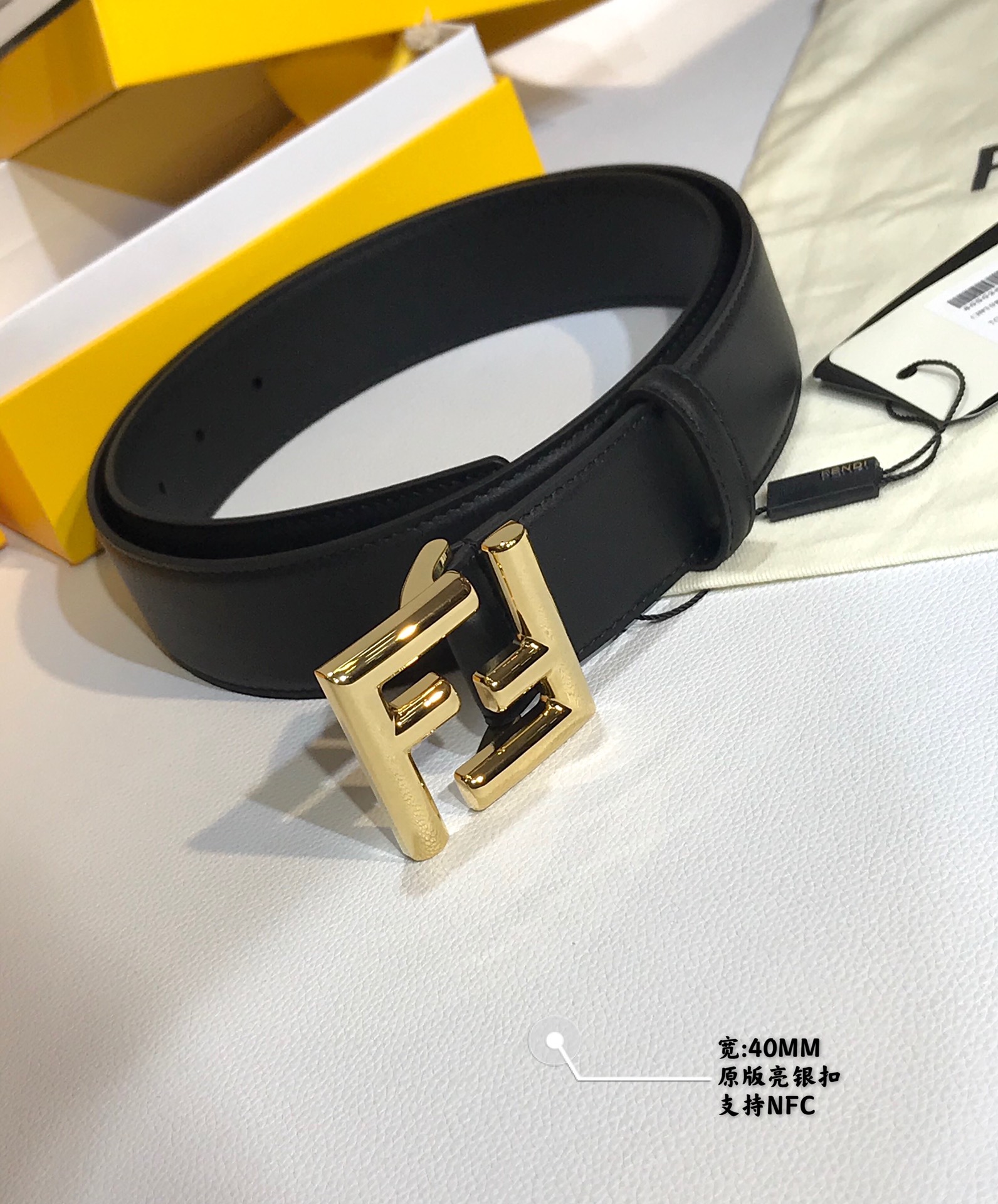Fendi 五金做工精细 线条流畅 表面光滑 𝐙𝐏电镀工艺 香港通关【𝐇𝐀𝐀𝐒】 进口皮料