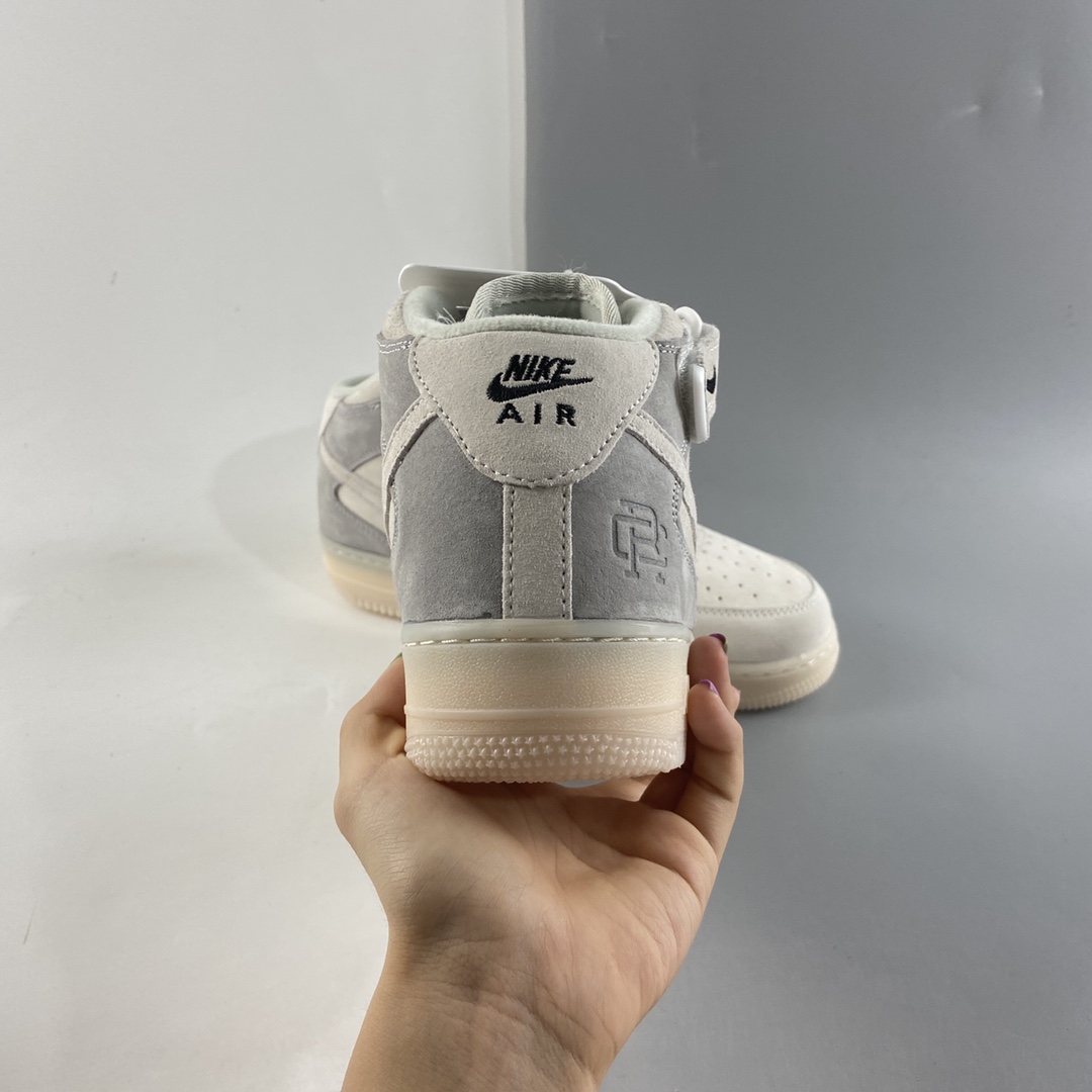 P260  NIKE Air Force 1 ’07 Mid 卫冕冠军 空军一号中帮运动休闲板鞋 807618-300