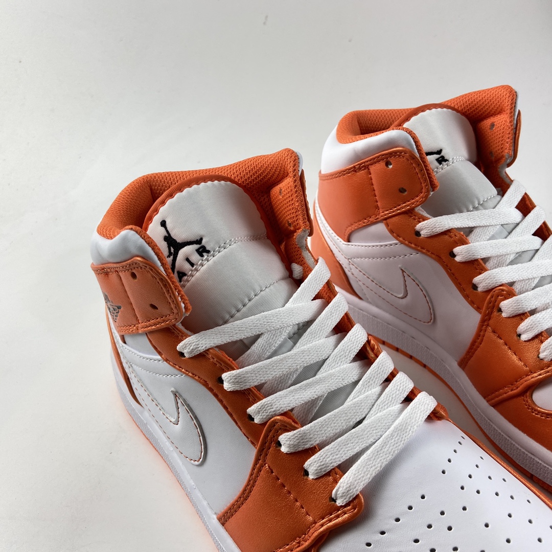 P240  Air Jordan 1 Mid AJ1 乔1 中帮百搭休闲运动板鞋 DM3531-800
