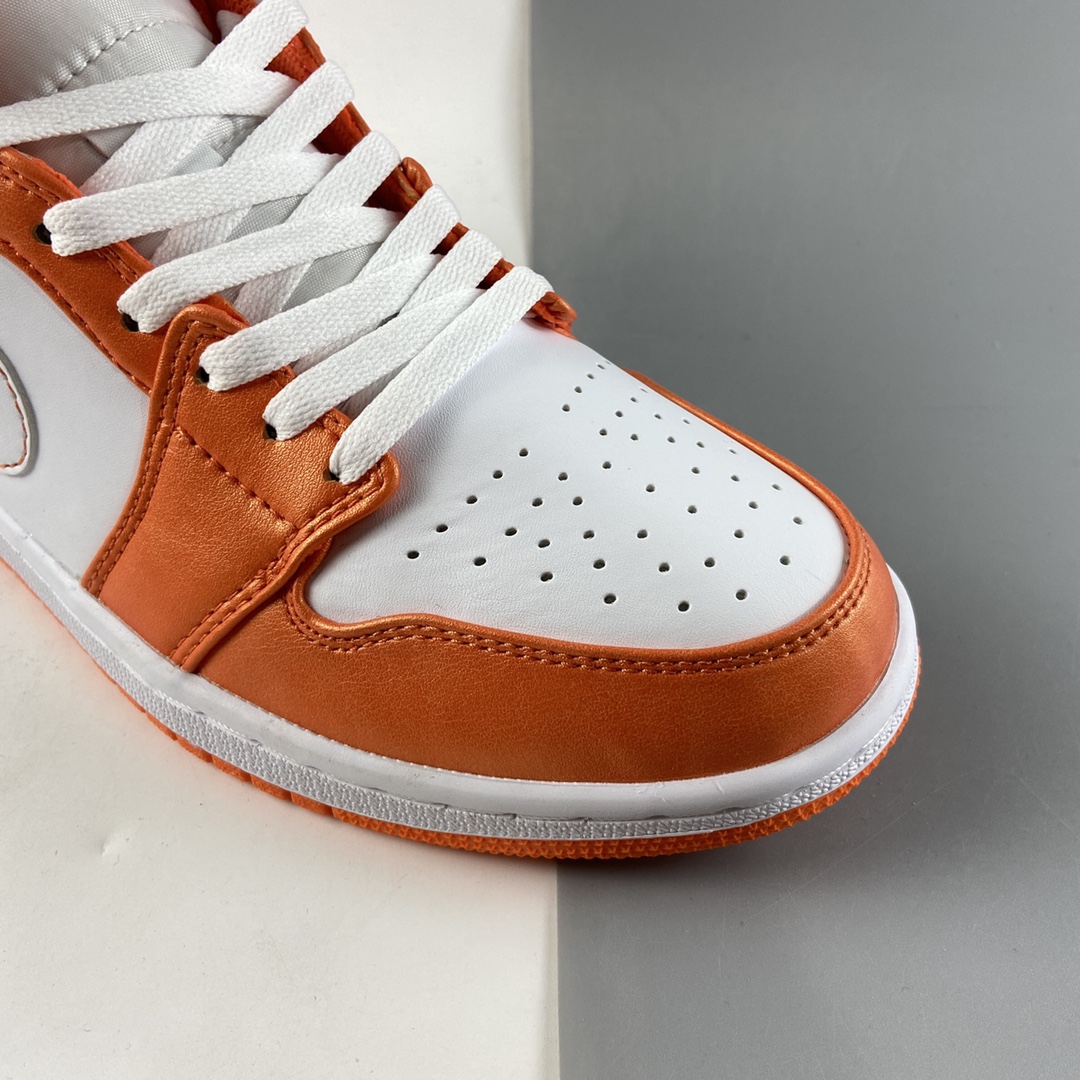 P240  Air Jordan 1 Mid AJ1 乔1 中帮百搭休闲运动板鞋 DM3531-800