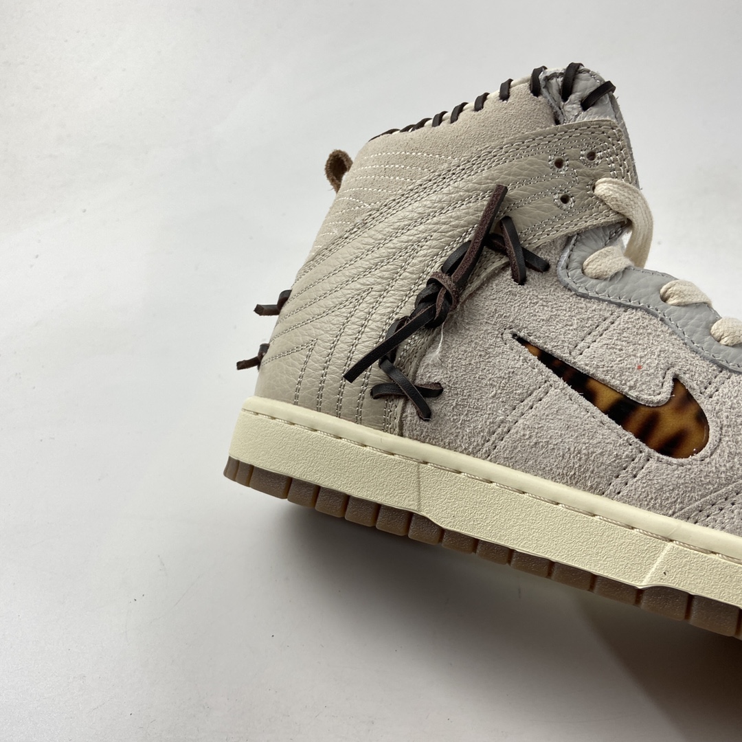 P450  Bodegar X NIKE SB Dunk High”Sail/Friends and Family”扣篮系列高帮休闲运动滑板板鞋 CZ8125-100