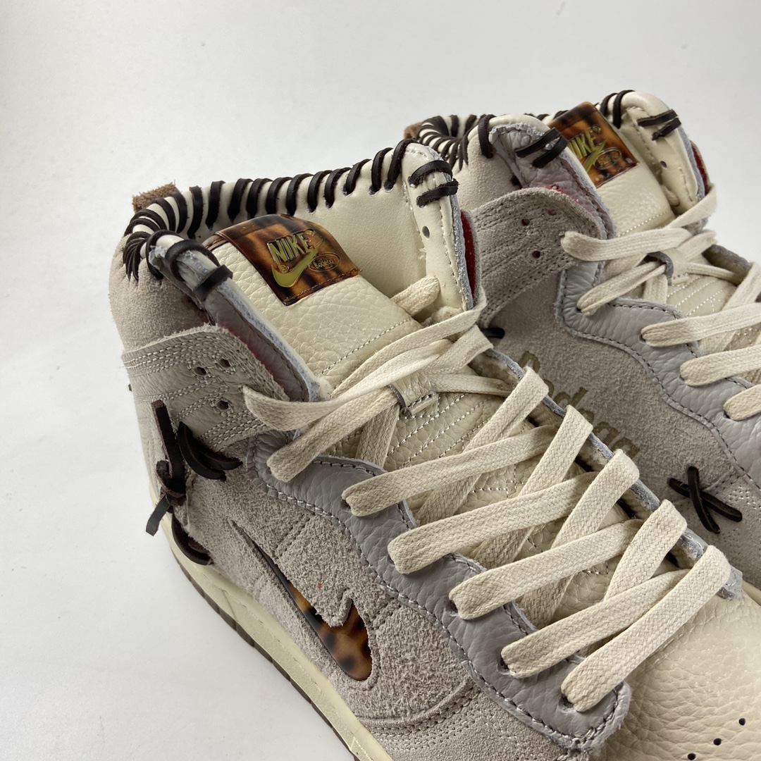 P450  Bodegar X NIKE SB Dunk High”Sail/Friends and Family”扣篮系列高帮休闲运动滑板板鞋 CZ8125-100