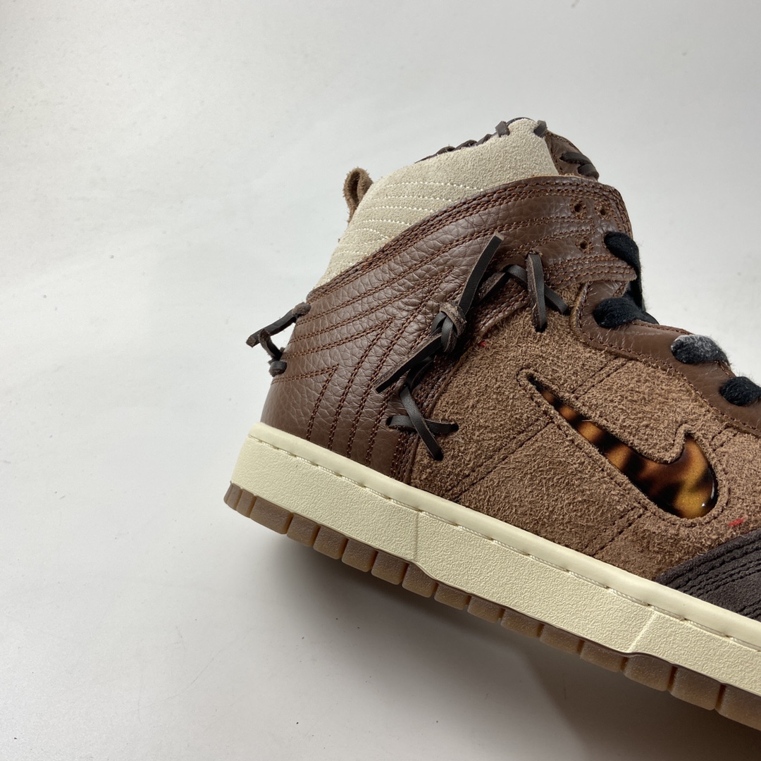 P450   Bodegar X NIKE SB Dunk High”Sail/Friends and Family”扣篮系列高帮休闲运动滑板板鞋CZ8125-200