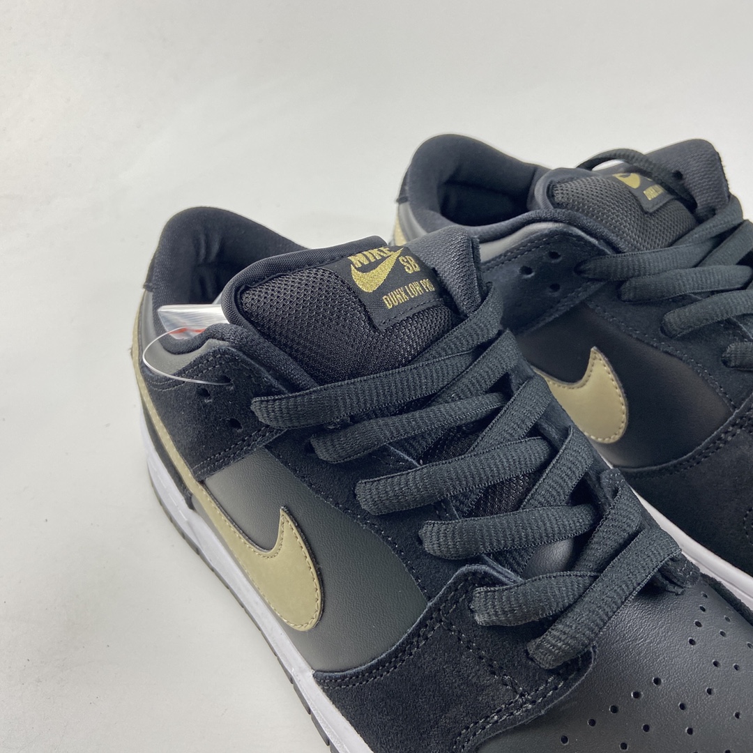 P300  NIKE SB Dunk Low 扣篮系列低帮休闲运动滑板板鞋 BQ6817-002