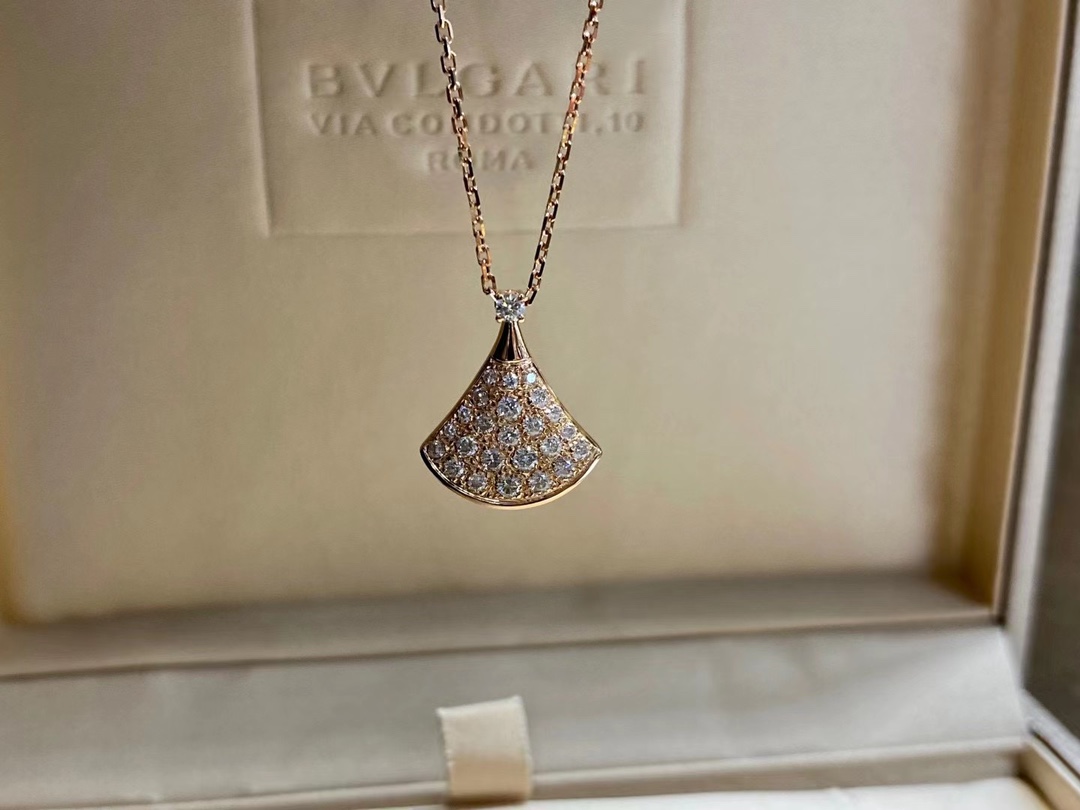 Bvlgari - Necklace