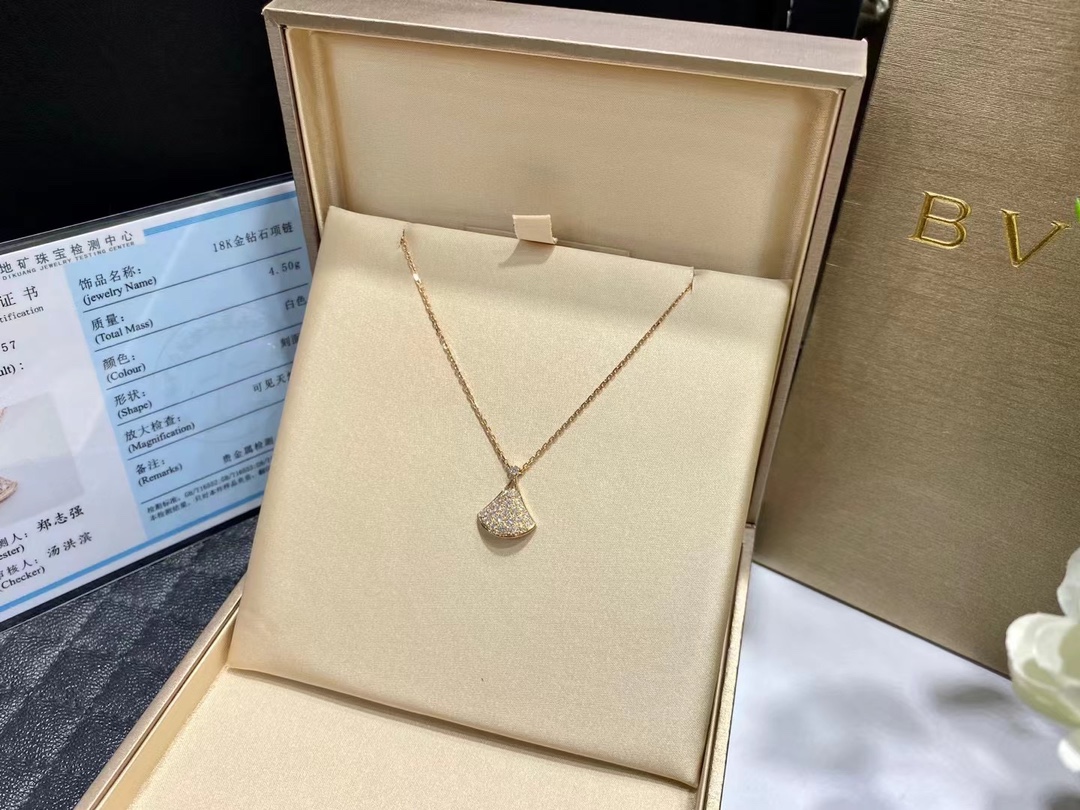 Bvlgari - Necklace