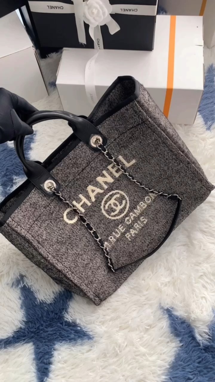 Chanel A15991 Neutral Verto Tote 9 Series Black Bag