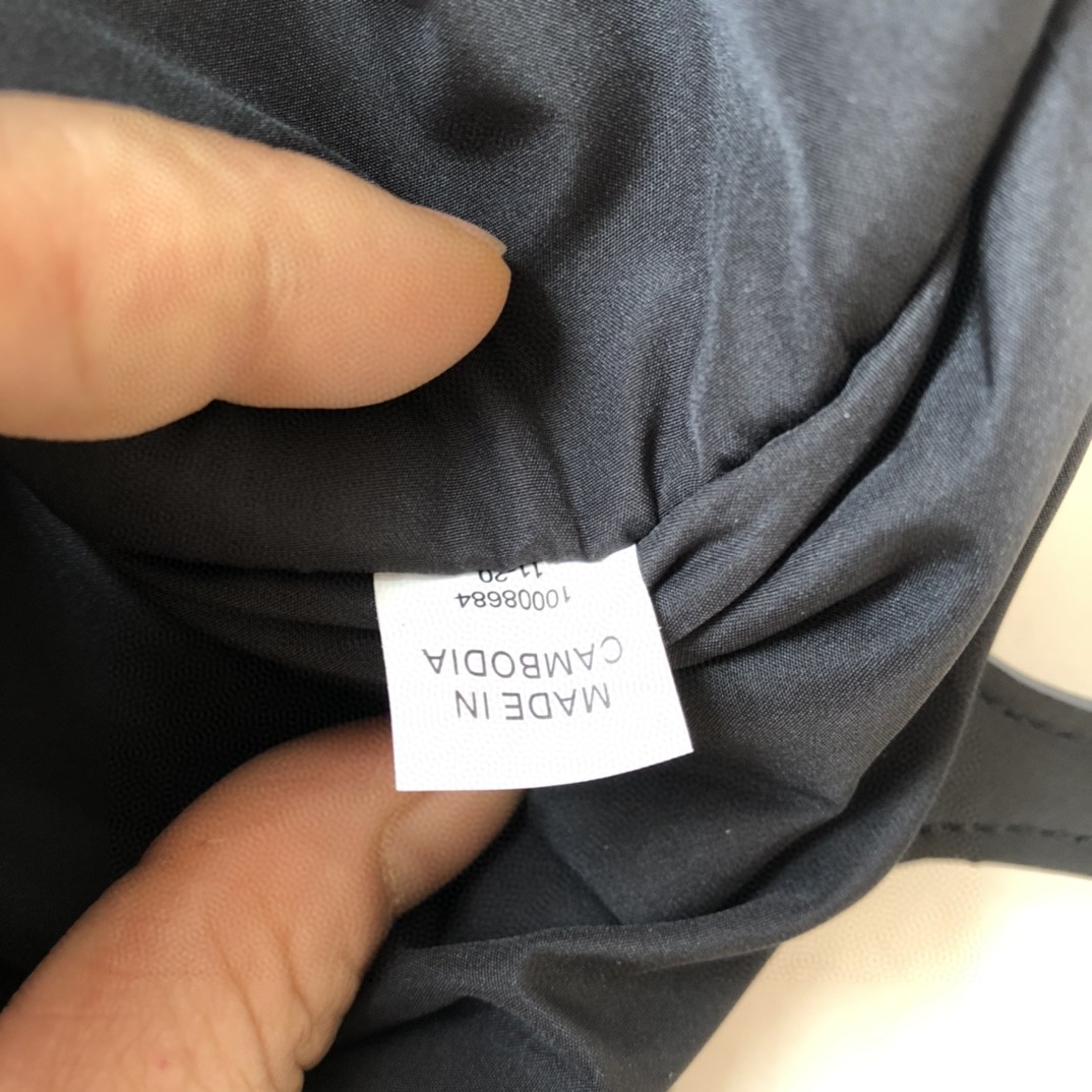 Tory Burch ～这是旧款 ，款号0078，小号 ，新logo 新里布