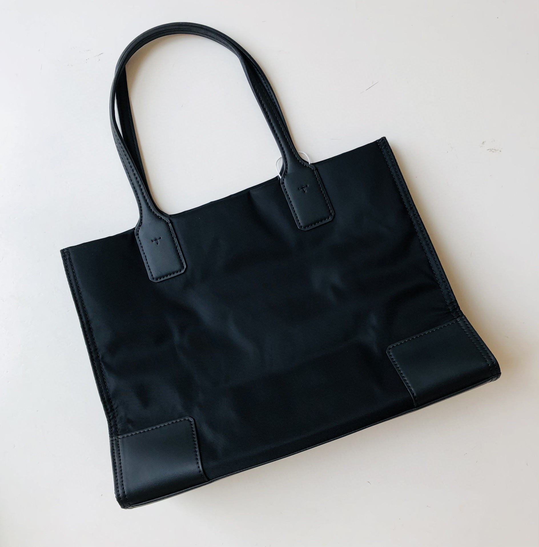 Tory Burch ～这是旧款 ，款号0078大号，大号，新logo 新里布