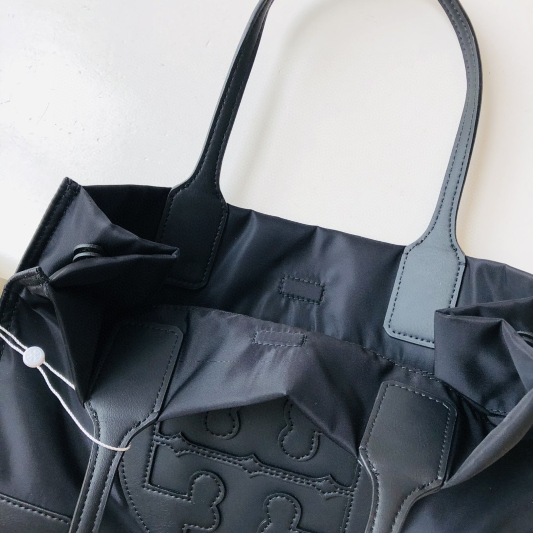 Tory Burch ～这是旧款 ，款号0078大号，大号，新logo 新里布