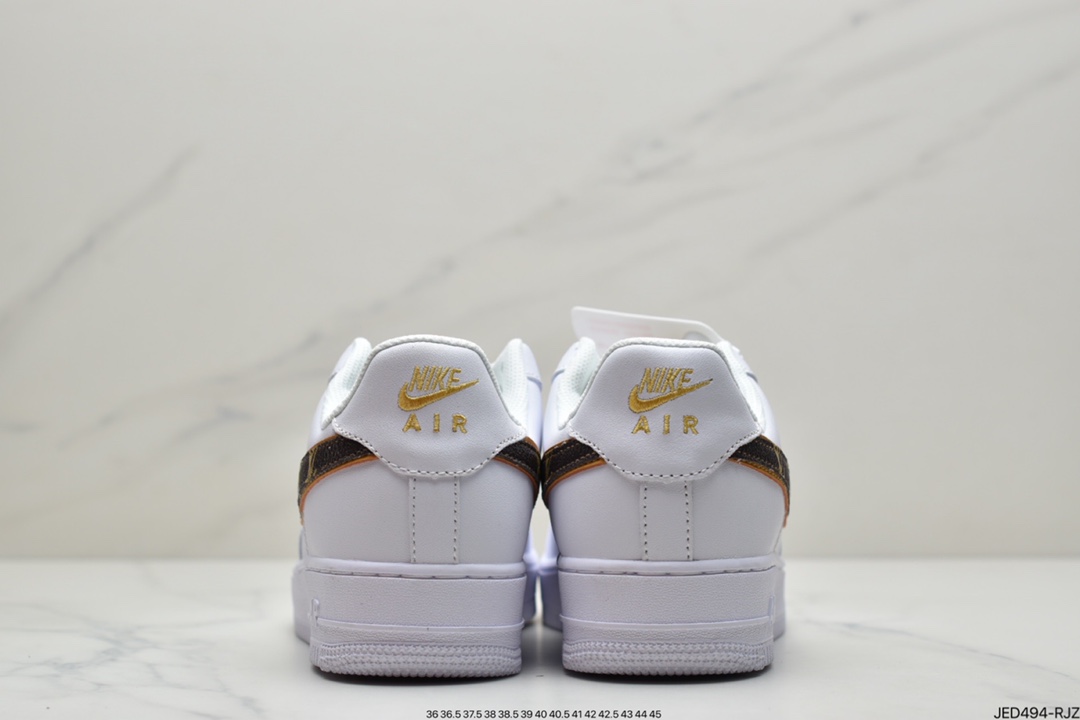 150 路易威登 Louis Vuitton 耐克Nike Wmns Air Force 1 ’07 Essential耐克空军一号AR7719