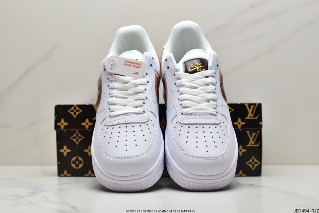 150 路易威登 Louis Vuitton 耐克Nike Wmns Air Force 1 ’07 Essential耐克空军一号AR7719