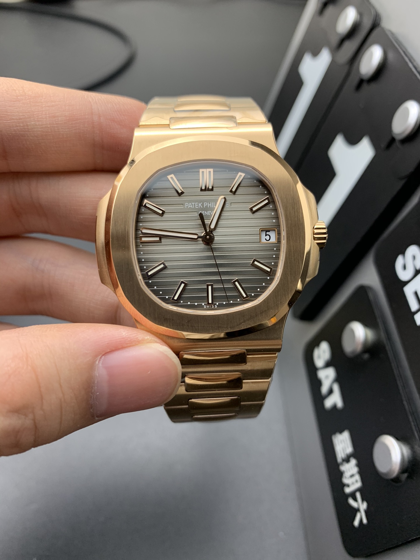 Audemars Piguet PPF 玫瑰金鹦鹉螺