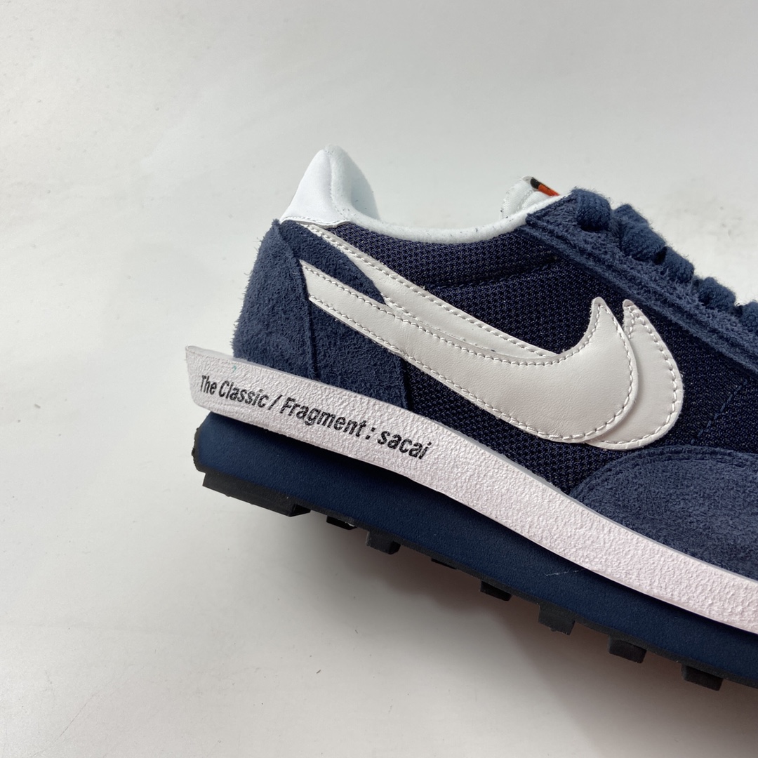 P300   Fragment Design x Sacai x NIKE LDWaffle 联名重叠设计前卫华夫变形休闲慢跑鞋 DH2684-400