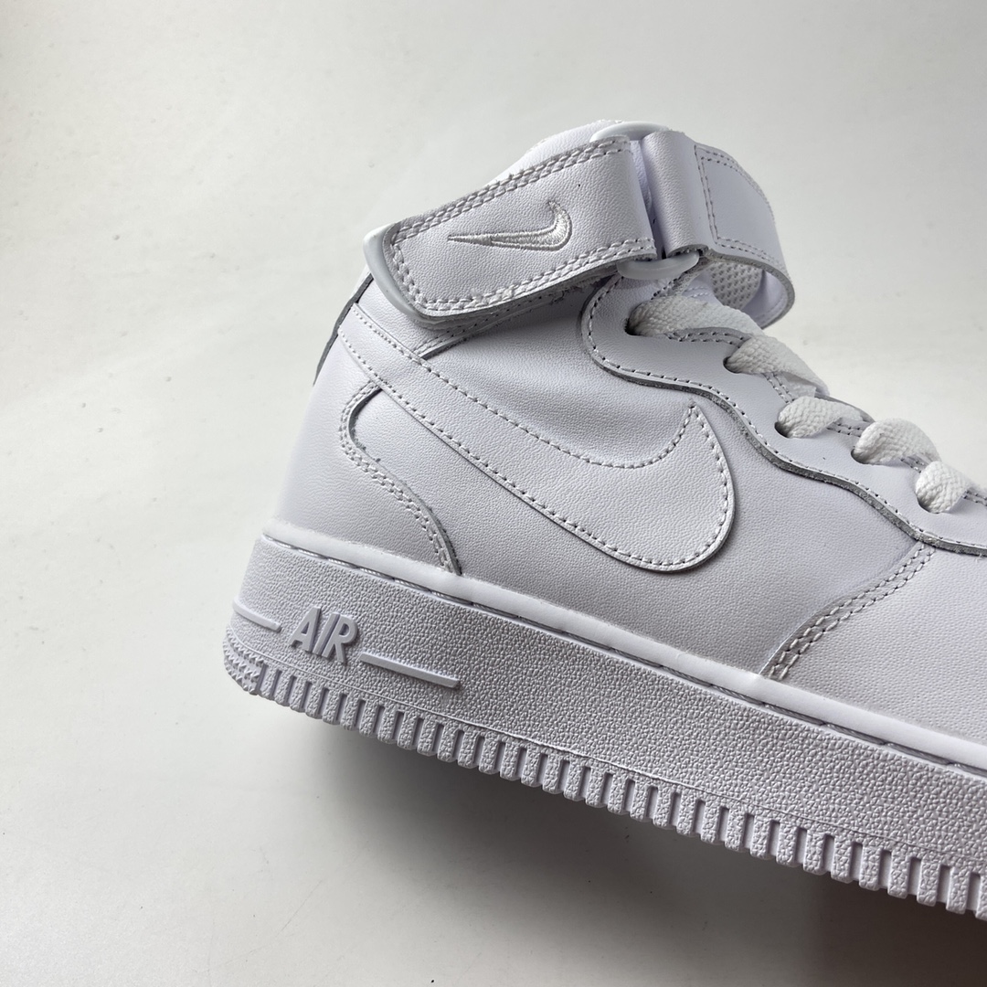 P220  NIKE Air Force 1 Mid ’07 空军一号头层中帮全白休闲板鞋 315123-111