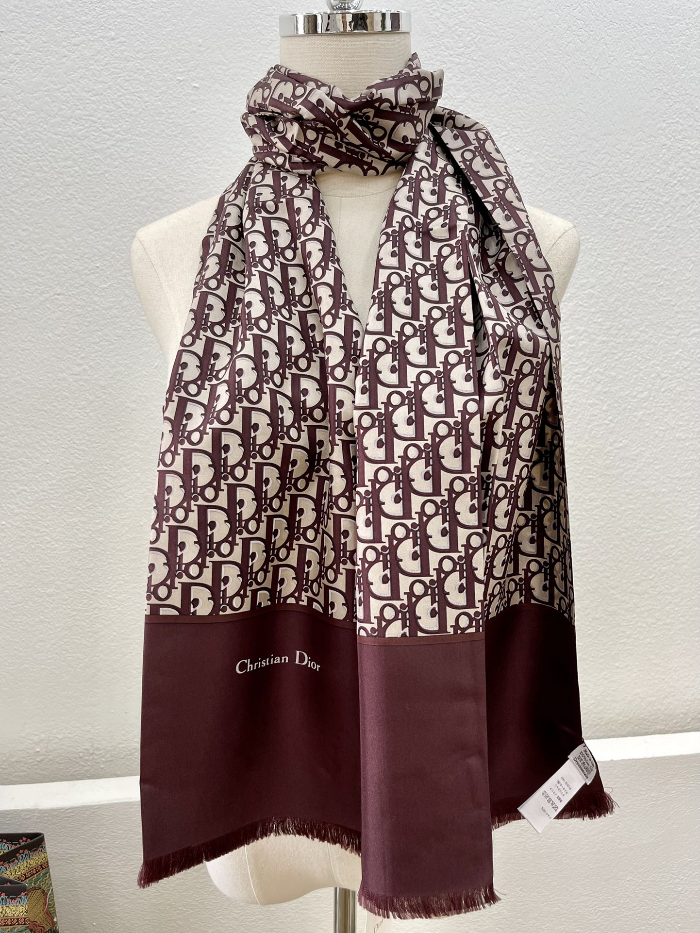 Dior迪奥100%真丝MITZAH “TOILE OBLIQUE”斜纹真丝长巾