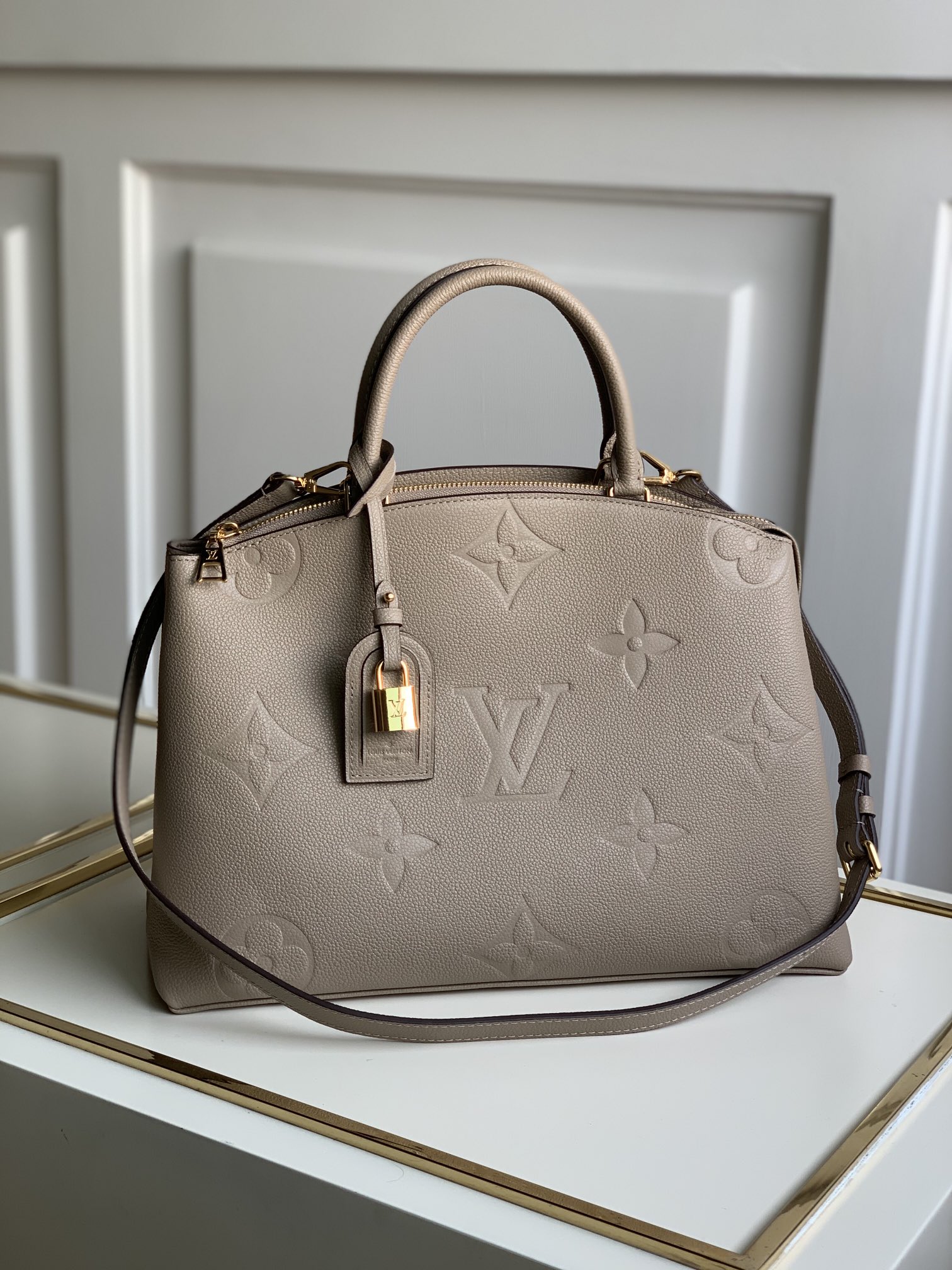 루이비통 M45833 핸드백 숄더백 모노그램 Louis Vuitton Bag