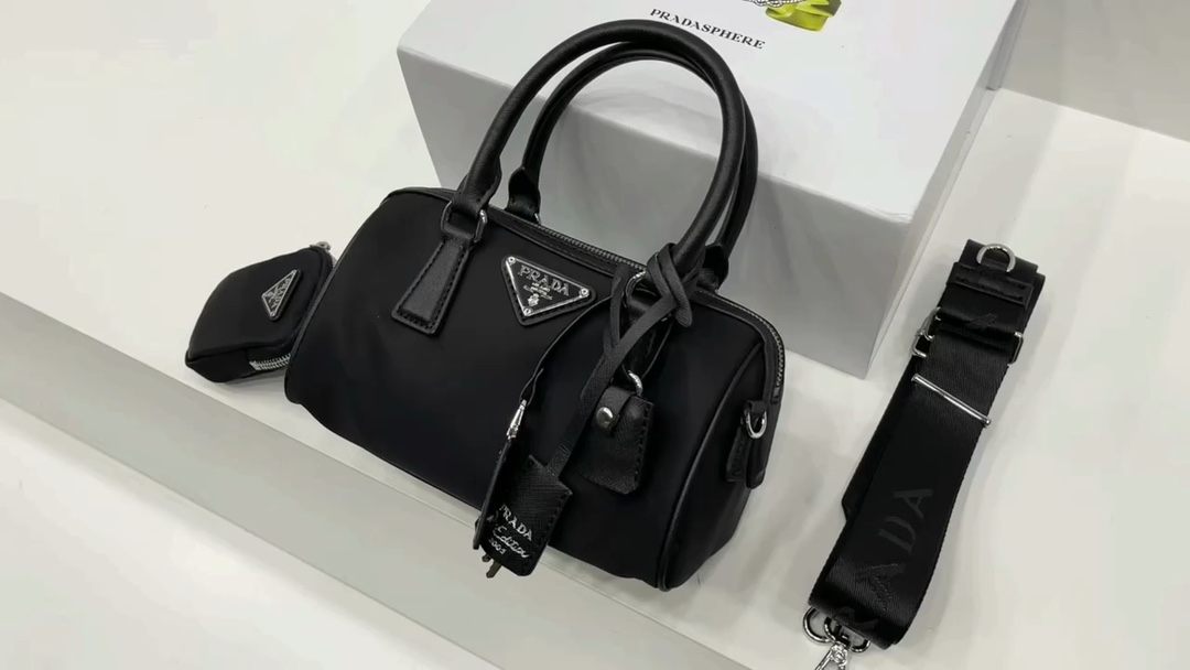 Yupoo Gucci Bags Watches Nike Clothing Jordan Yeezy Balenciaga Shoes
