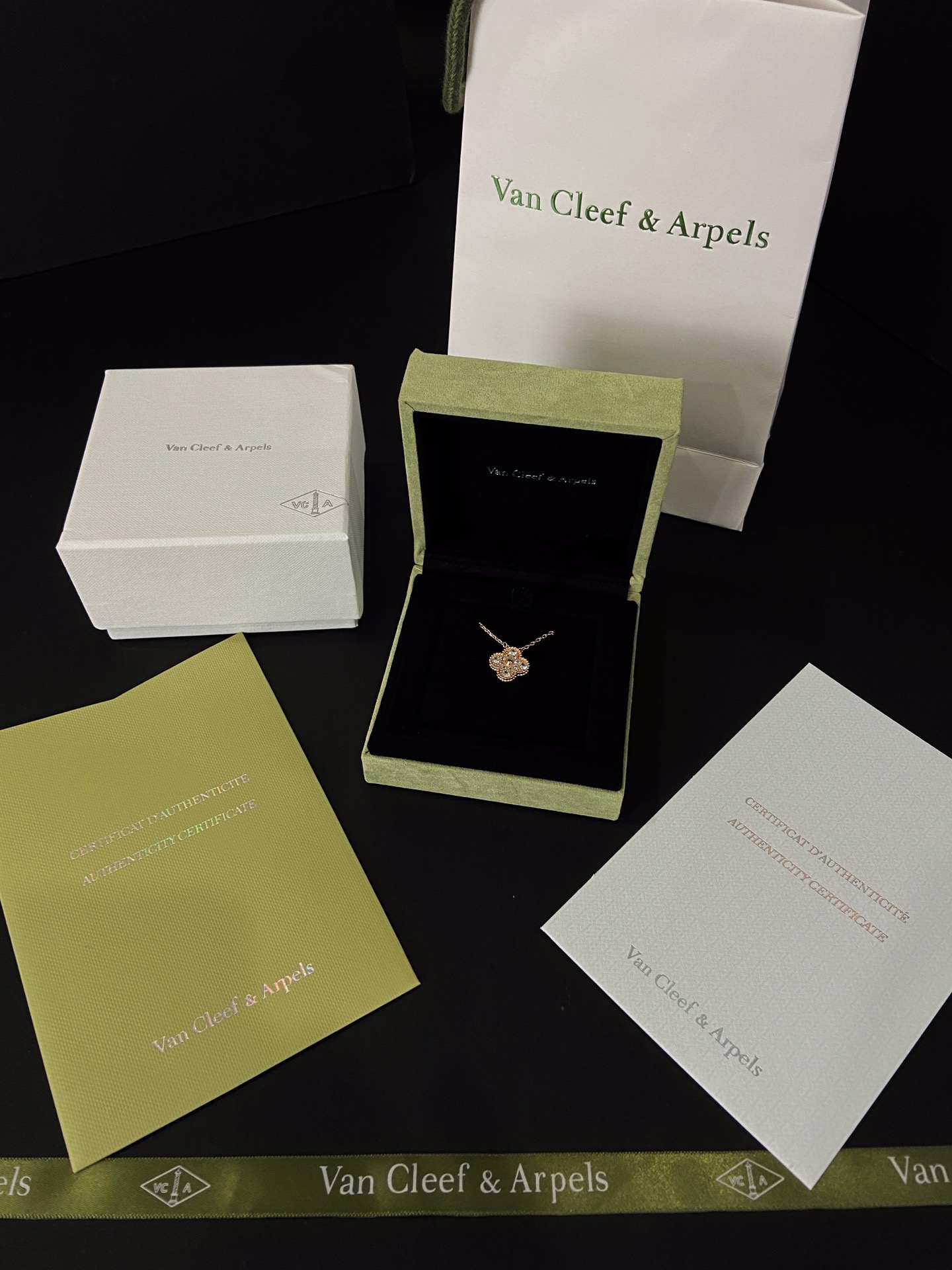 Van Cleef & Arpels NO.25 Vca四叶草满钻项链