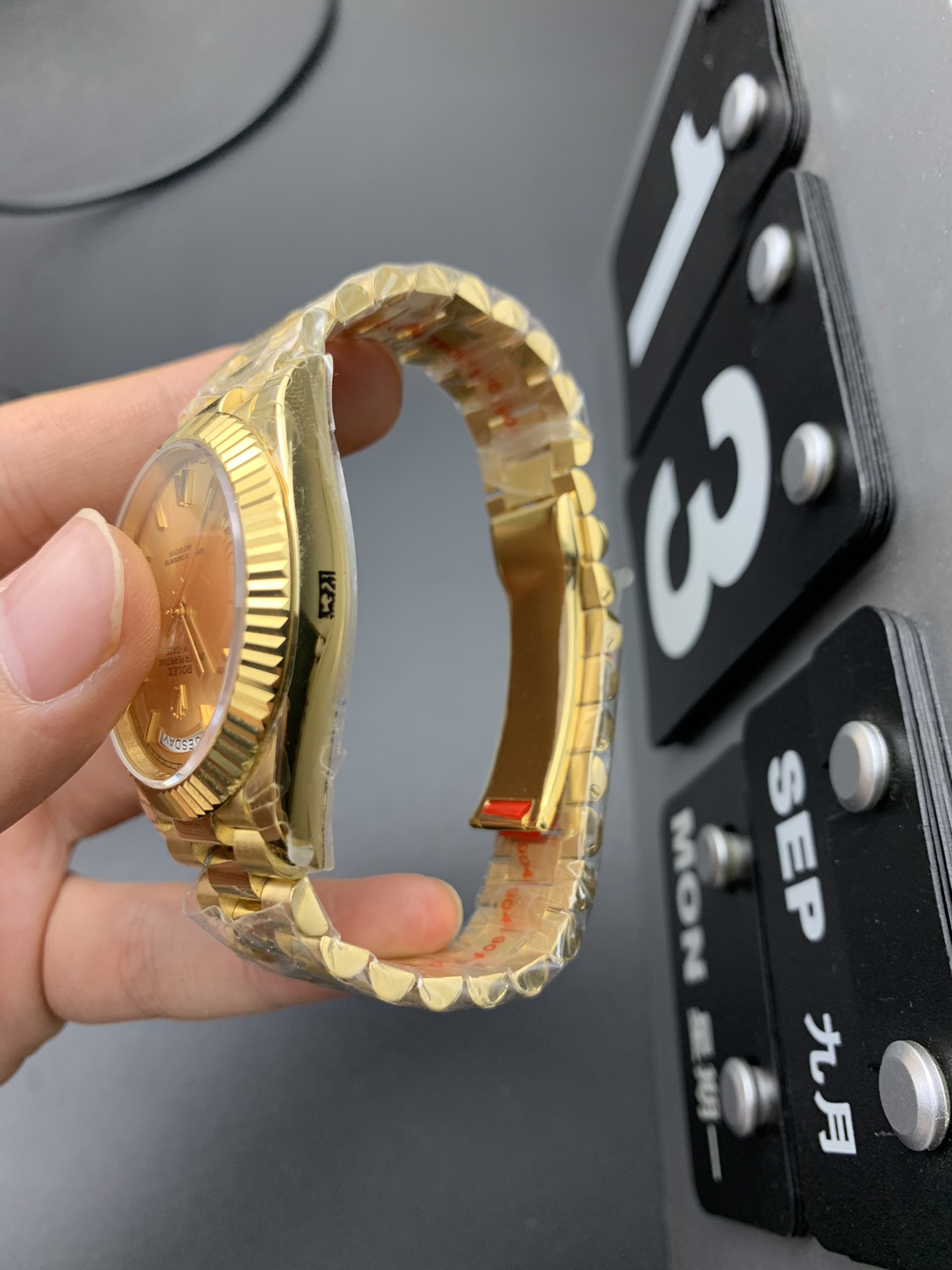 Rolex 星期日志