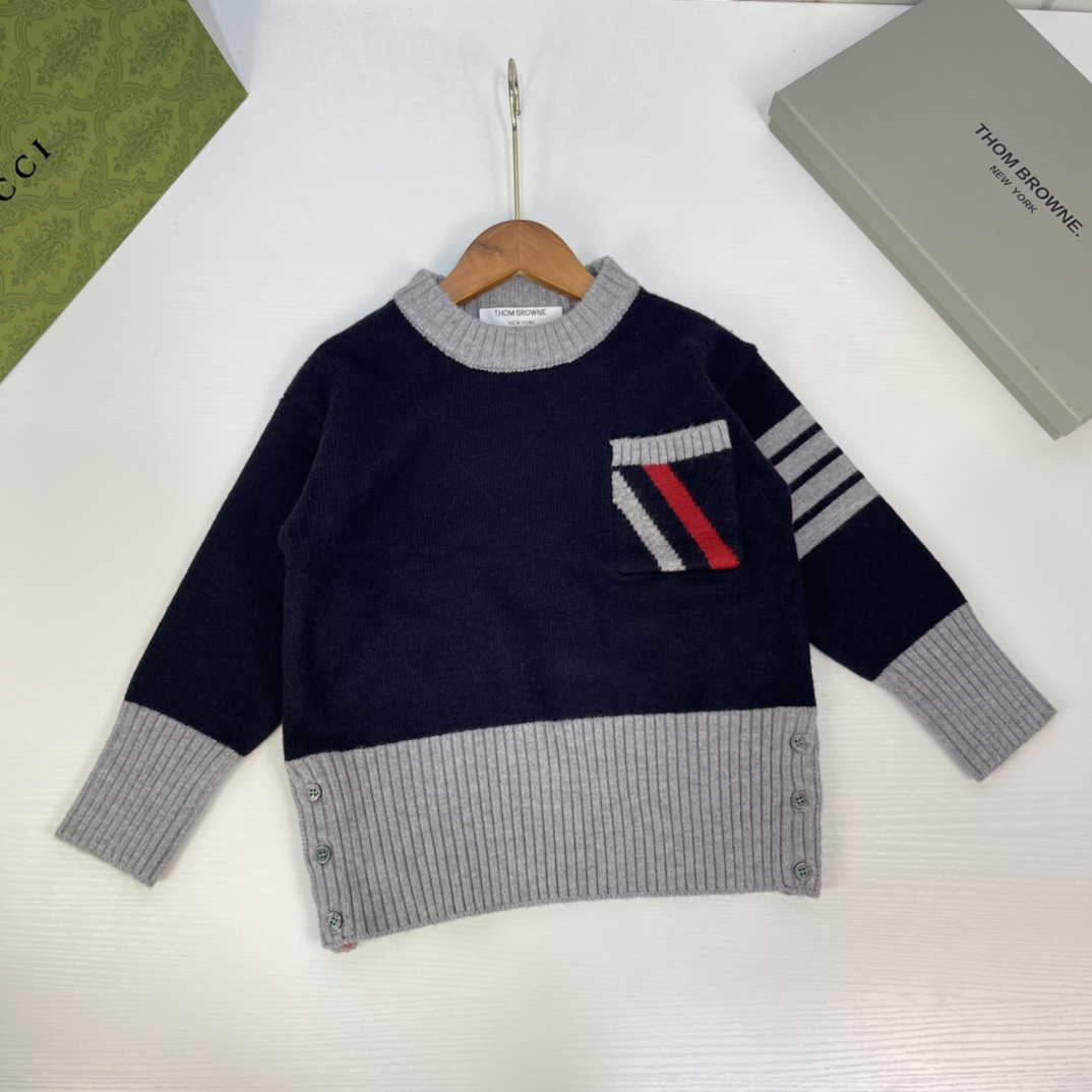 Cozy Autumn Sweater: Classic TB Style, Perfect Fit, Various Sizes Available. - 图片 2