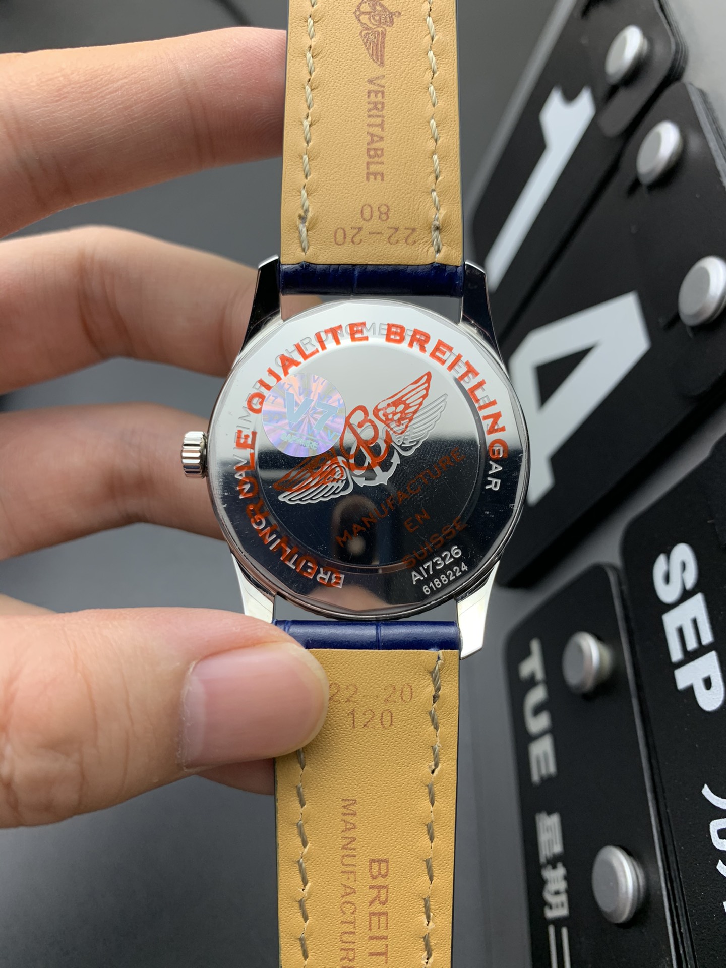 Breitling V7 百年灵航空计时