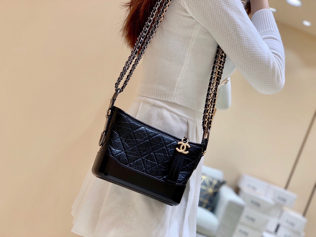 CHANEL Gabrielle hobo bag 流浪包 A91810黑色