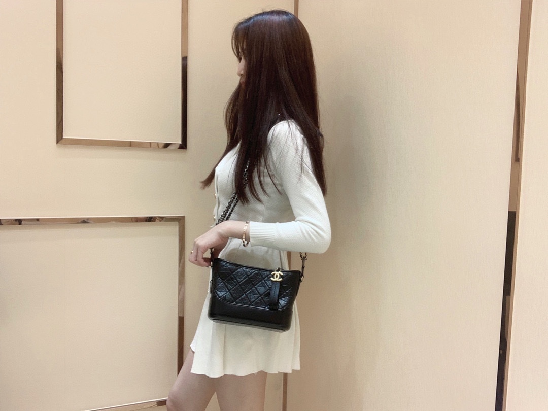 CHANEL Gabrielle hobo bag 流浪包 A91810黑色