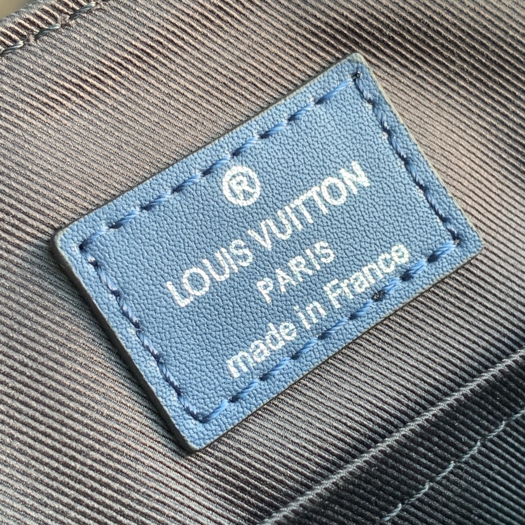 Louis Vuitton LV Christopher 邮差包 M58475午夜蓝