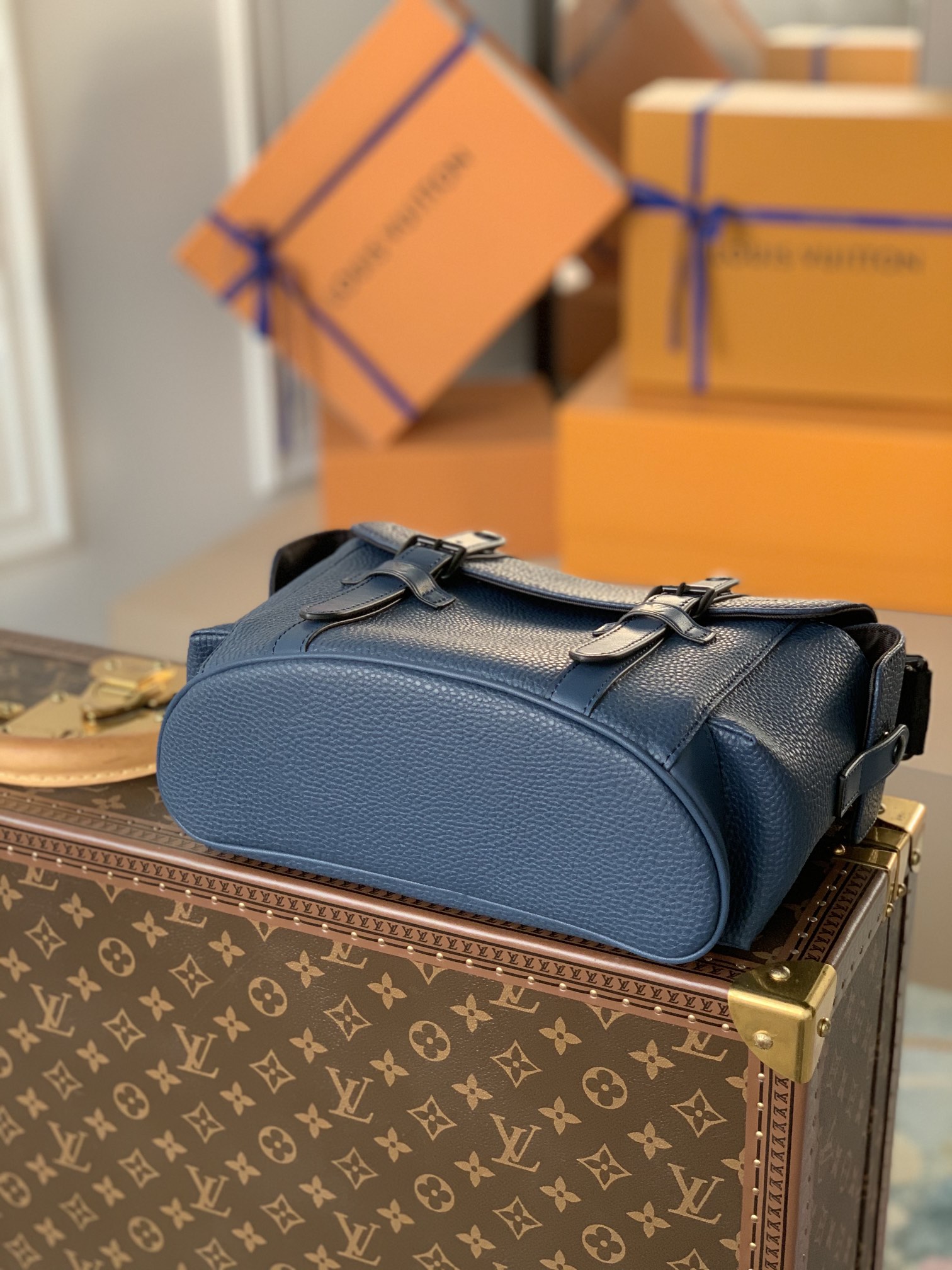 Louis Vuitton LV Christopher 邮差包 M58475午夜蓝