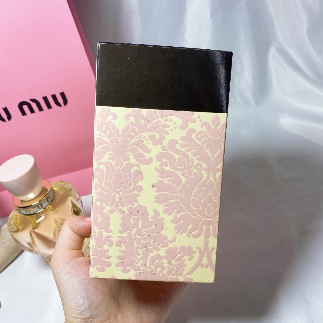 Miu Miu Twist Eau de Toilette 100ml - A Captivating Fragrance for Women 7 i1631606183 432 6