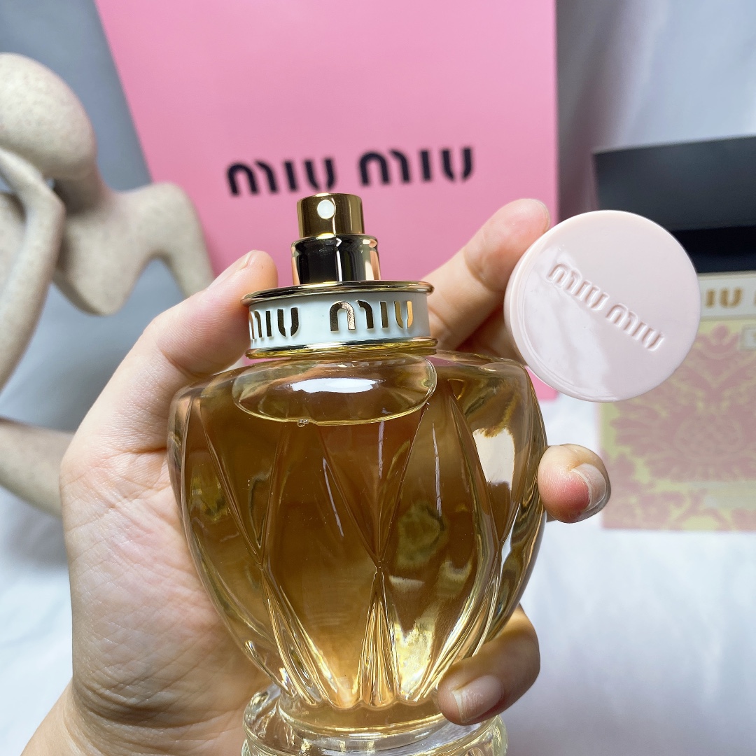 Miu Miu Twist Eau de Toilette 100ml - A Captivating Fragrance for Women 4 i1631606183 5041 3