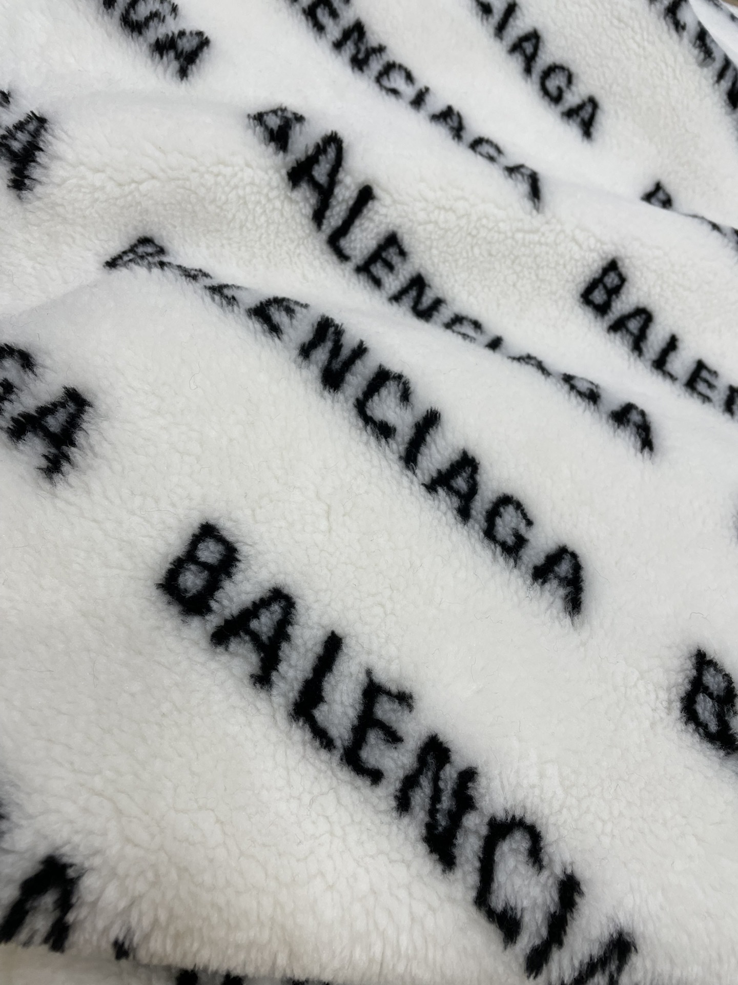 BALENCI*GA字母皮草码数sm