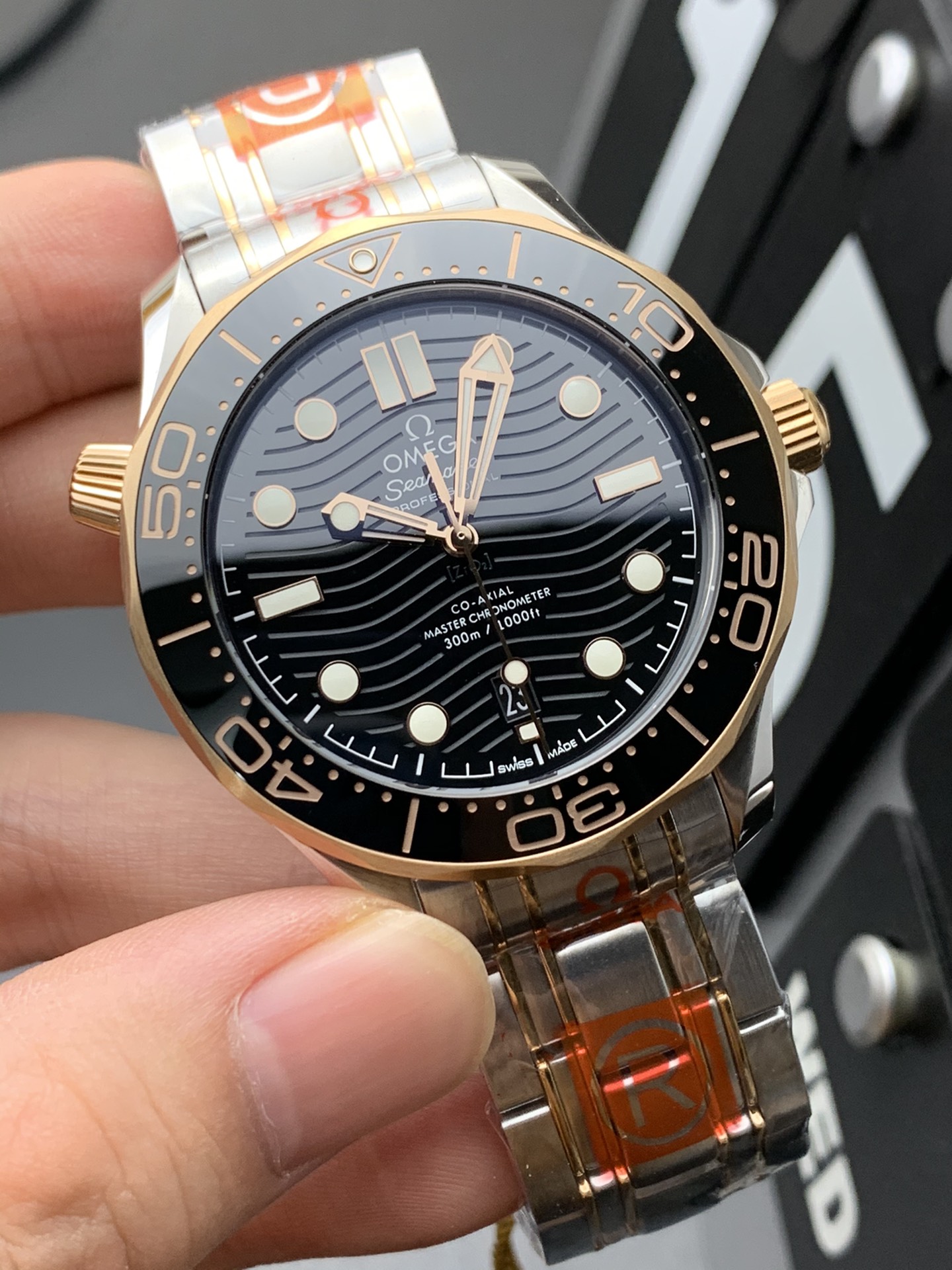 Omega OR 间金海马