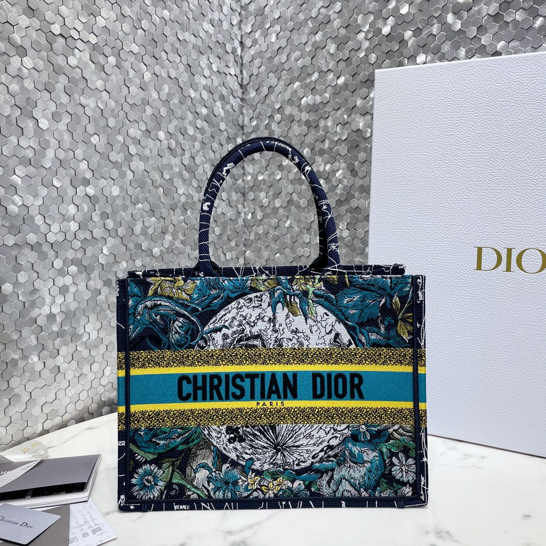 Dior Book Tote Flawless
 Handbags Tote Bags Embroidery