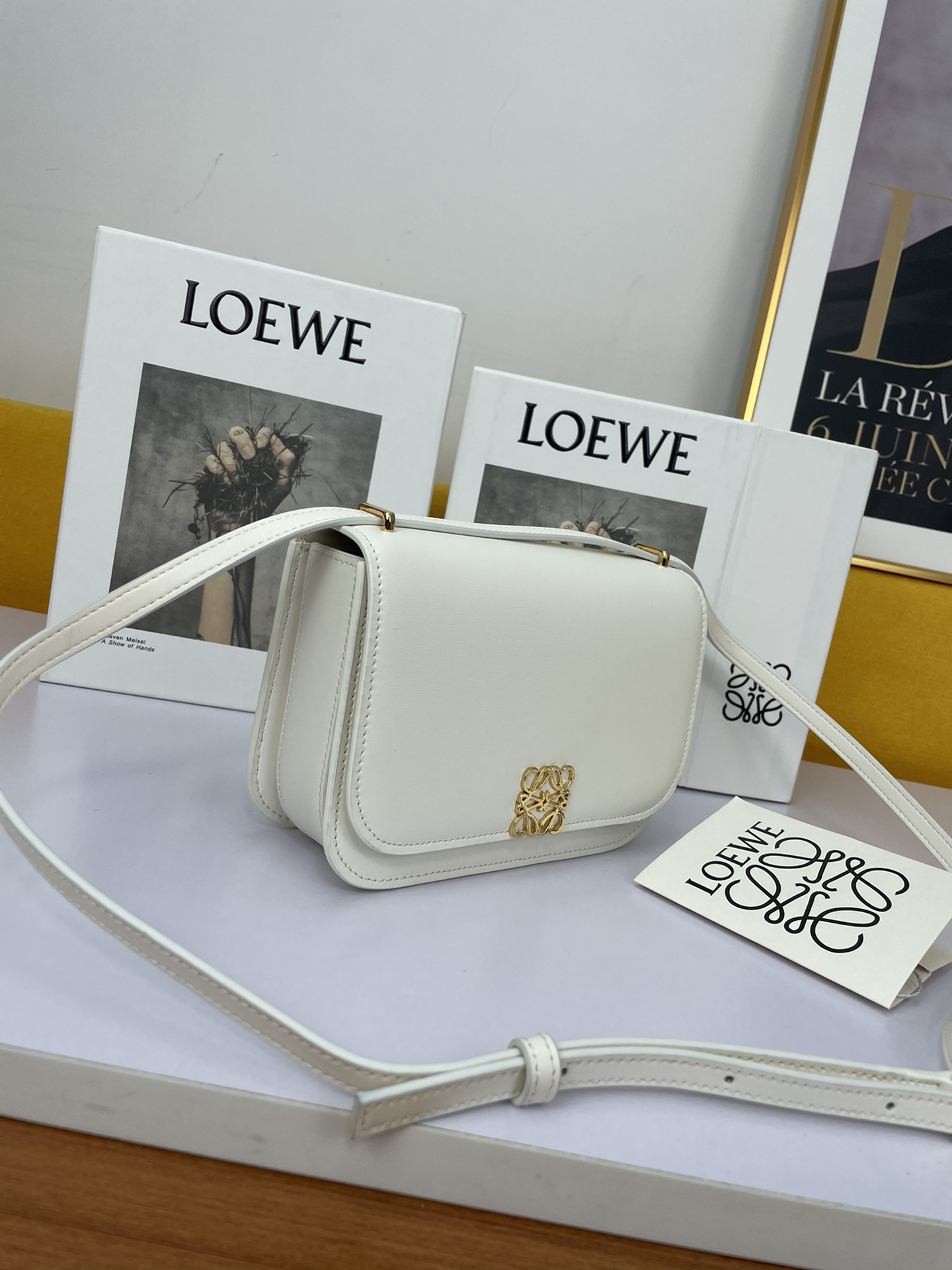 [Loewe Women