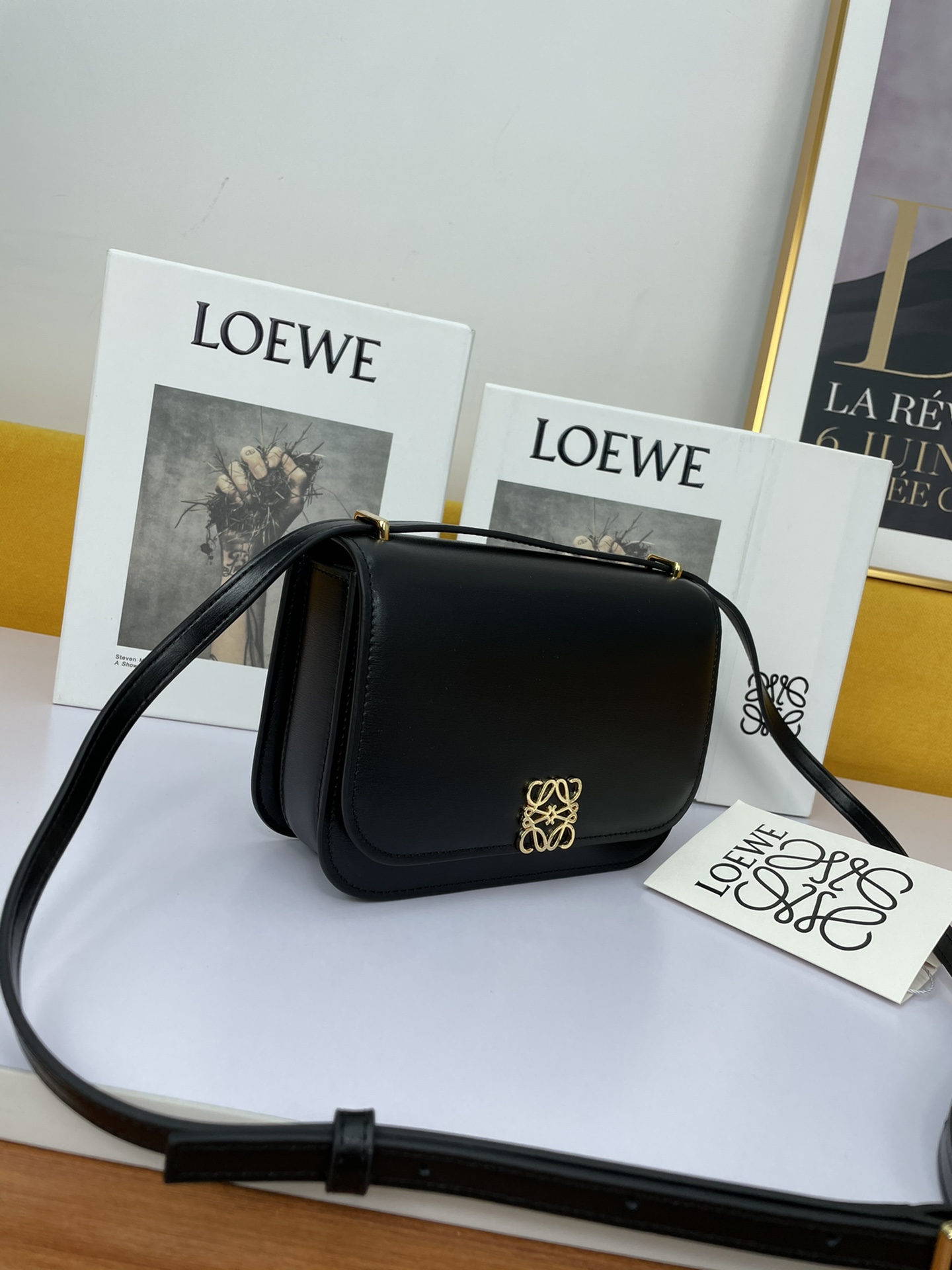[Loewe Women