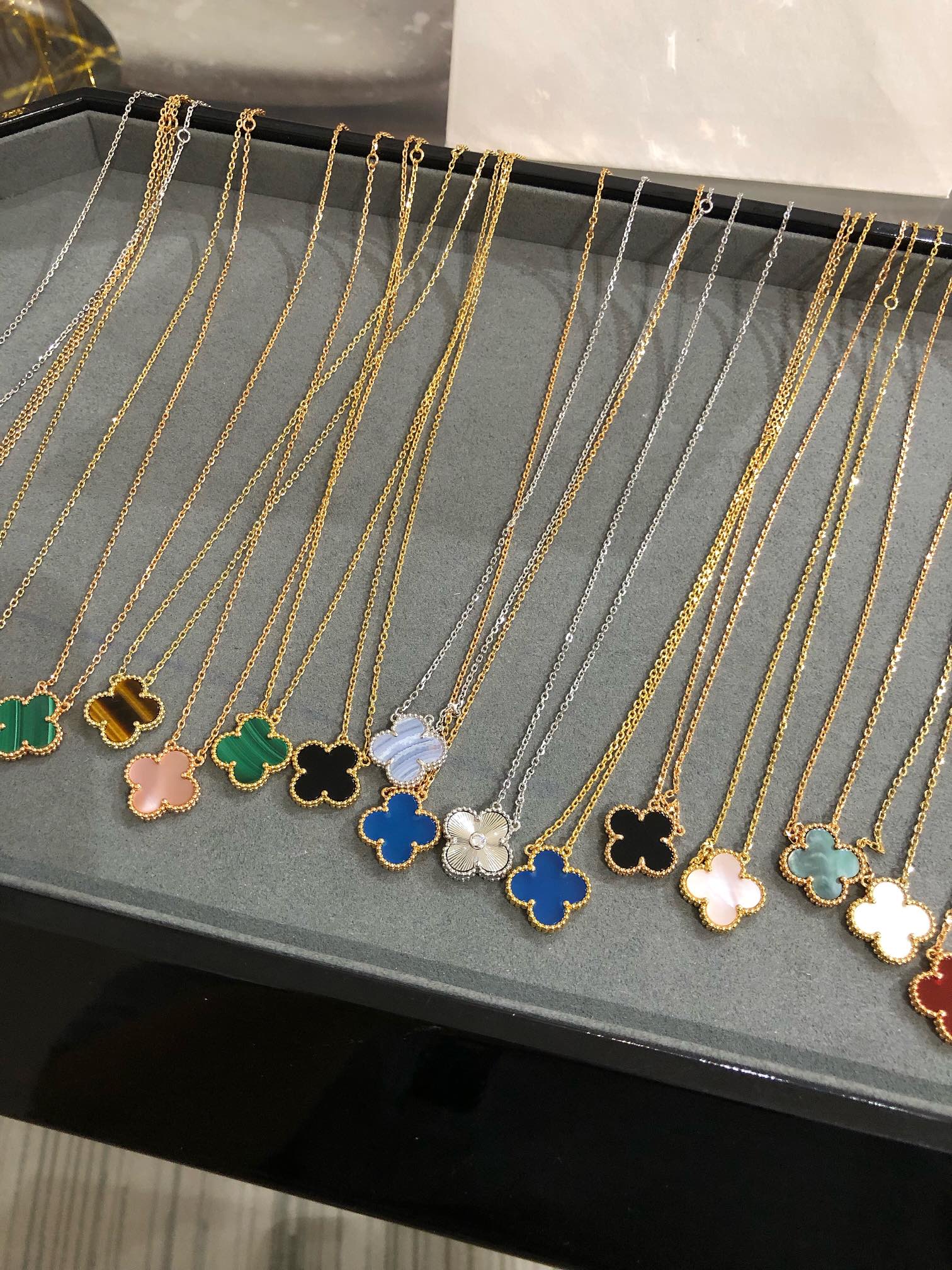 Van Cleef & Arpels vca 四叶草项链 合集