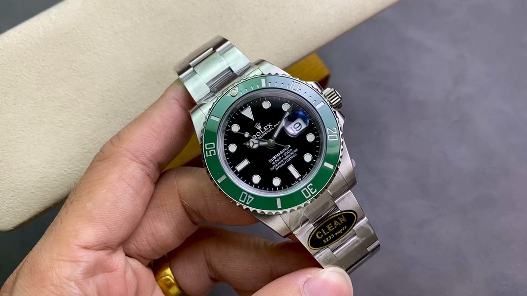 Rolex Orologio da Polso Nero Verde Rosa Platino Bianco