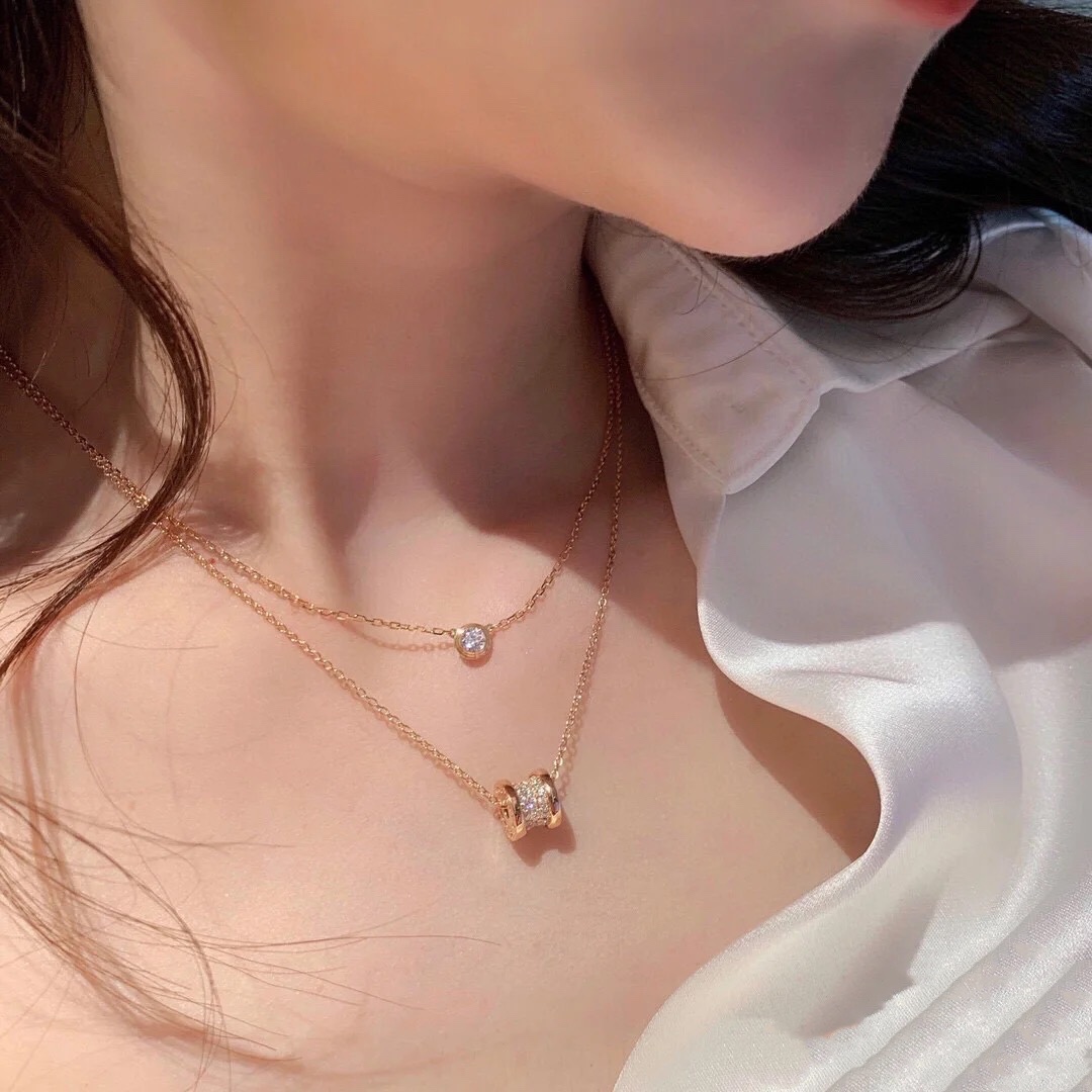 BVLGARI Pavé Diamond Pendant Necklace - Comprehensive 6