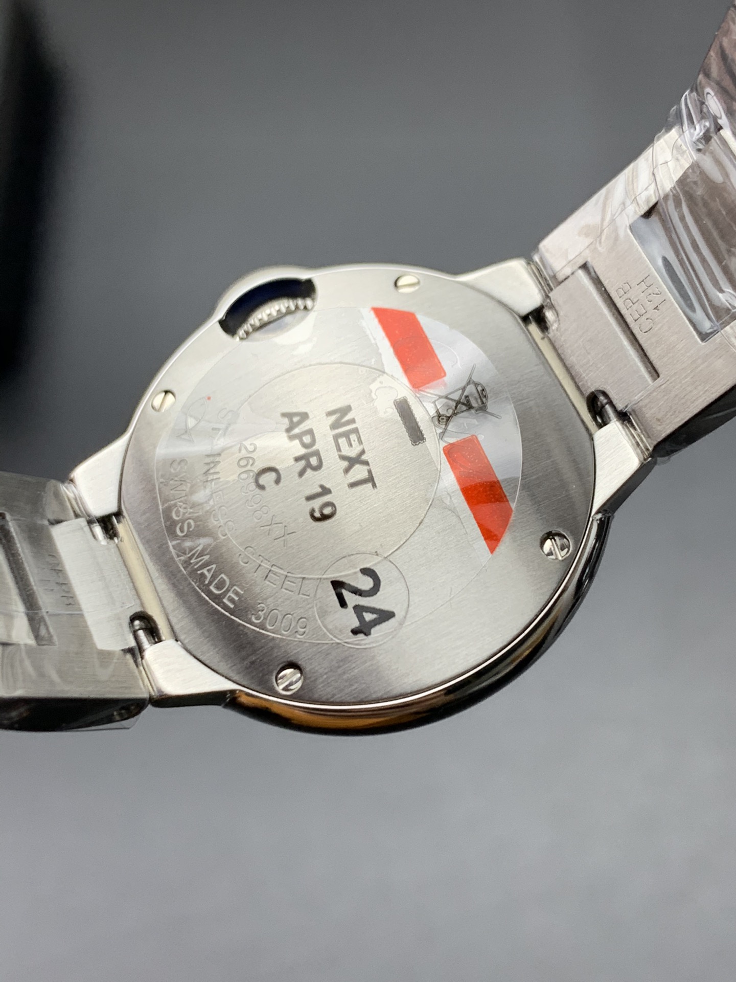 Cartier V6 28小气球
